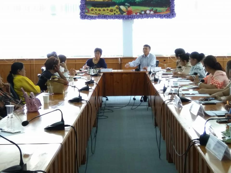 7 พฤษภาคม 2561 ติดตามหนี้ค้างชำระกองทุนพัฒนาบทบาทสตรีในพื้นที่อำเภอบ้านค่าย จังหวัดระยอง