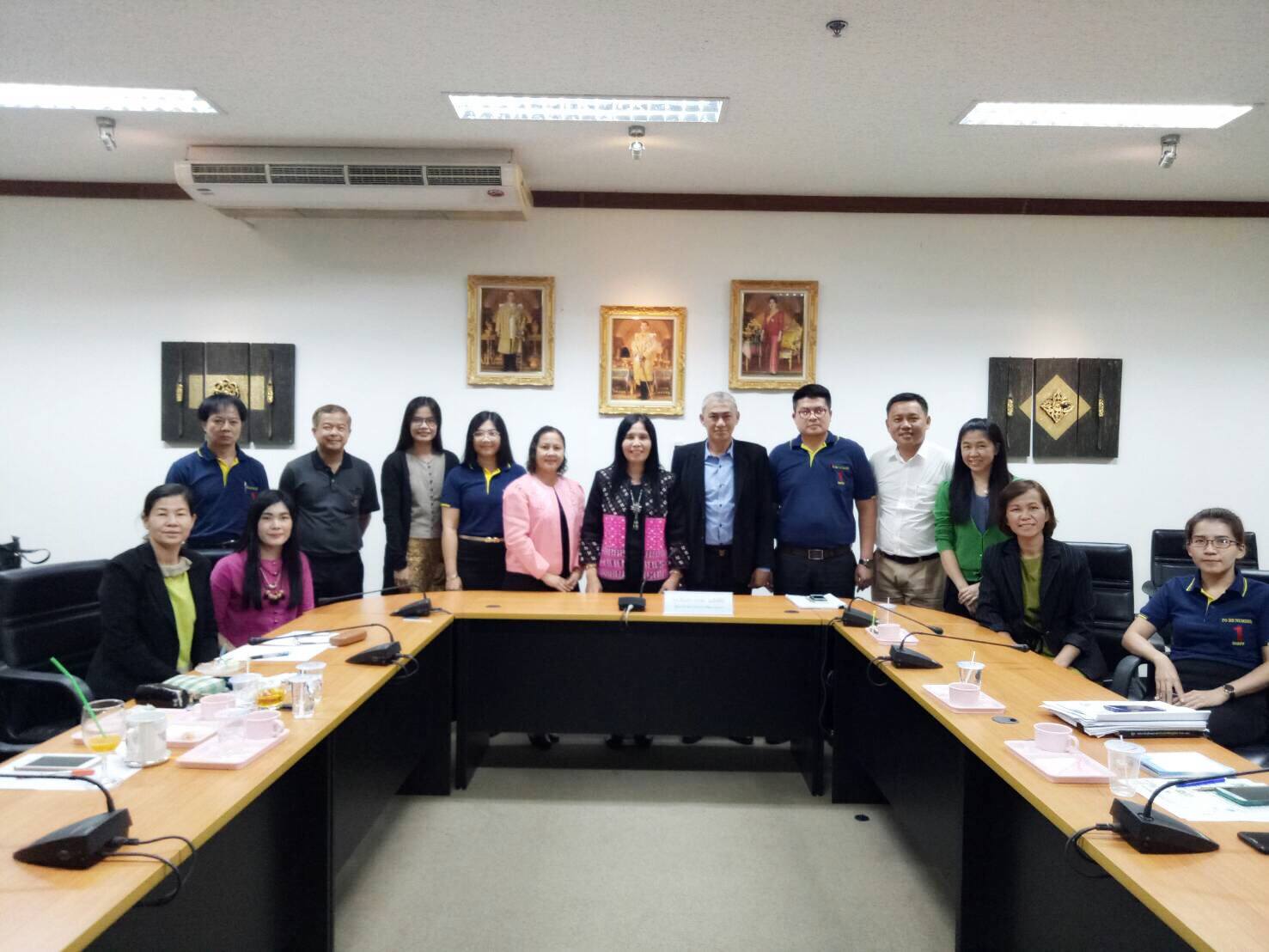 16 พฤษภาคม 2561 ดร.อัจฉราวรรณ มณีขัติย์ ผู้ตรวจราชการกรมการพัฒนาชุมชน เขตตรวจราชการภาคตะวันออก 1 ได้มาตรวจติดตามงานในพื้นที่จังหวัดระยอง