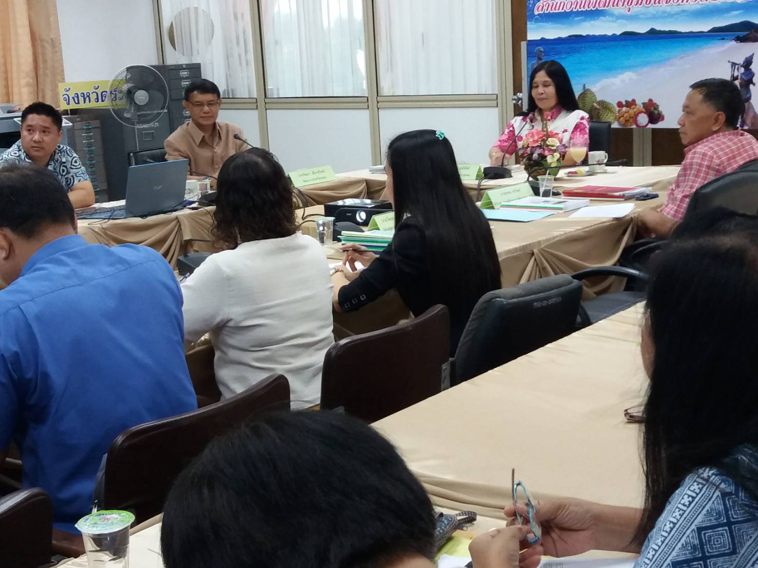 26 มิถุนายน 2561 ตรวจติดตามผลการดำเนินงานพัฒนาชุมชนประจำเดือนมิถุนายน 2561 และคัดเลือกข้าราชการดีเด่น นักประชาสัมพันธ์ดีเด่น และพัฒนาชุมชนใสสะอาด