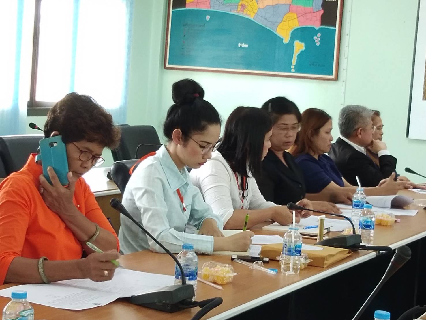 20 มิถุนายน 2561 ติดตามสนันสนุนการขับเคลื่อนโครงการไทยนิยมยั่งยืน ที่ว่าการอำเภอเมืองระยอง