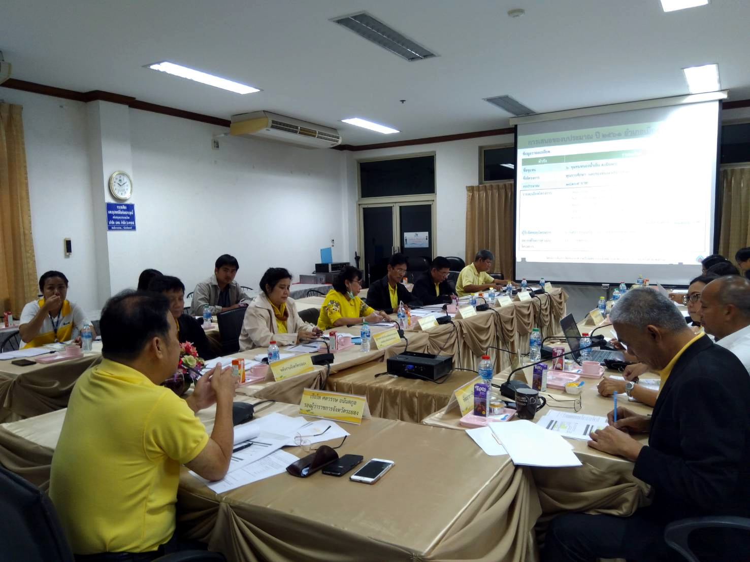 ประชุมคณะกรรมการพิจารณาและกลั่นกรองการคืนประโยชน์ต่อสังคม โครงการท่อส่งก๊าซธรรมชาติเส้นที่ 4 (ระยอง-แก่งคอย)