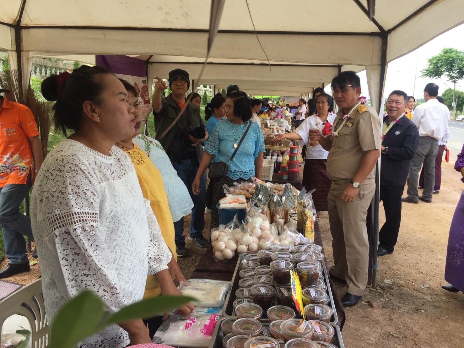 17 กันยายน 2561 เปิดชุมชนท่องเที่ยว OTOP นวัตวิถี บ้านเขามะพูด ม.4 ต.พนานิคม อ.นิคมพัฒนา จ.ระยอง