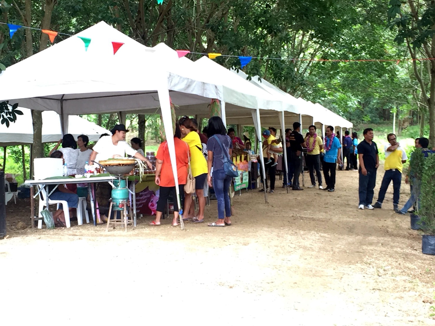 13 กันยายน 2561 พิธีเปิดชุมชนท่องเที่ยว OTOP นวัตวิถี บ้านชากอ้อย หมู่ที่ 6 ต.มะขามคู่ อ.นิคมพัฒนา จ.ระยอง