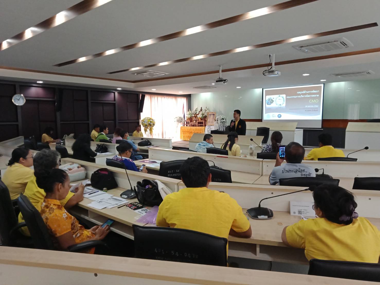 ครงการตลาดประชารัฐ คนไทยยิ้มได้