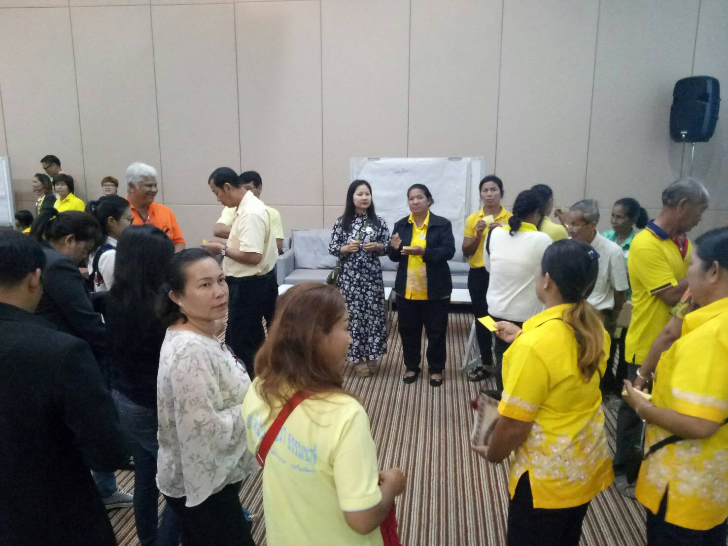 ครงการพัฒนาคุณภาพมาตรฐานผลิตภัณฑ์ OTOP กลุ่มปรับตัวสู่การพัฒนา  (Quadrant D)