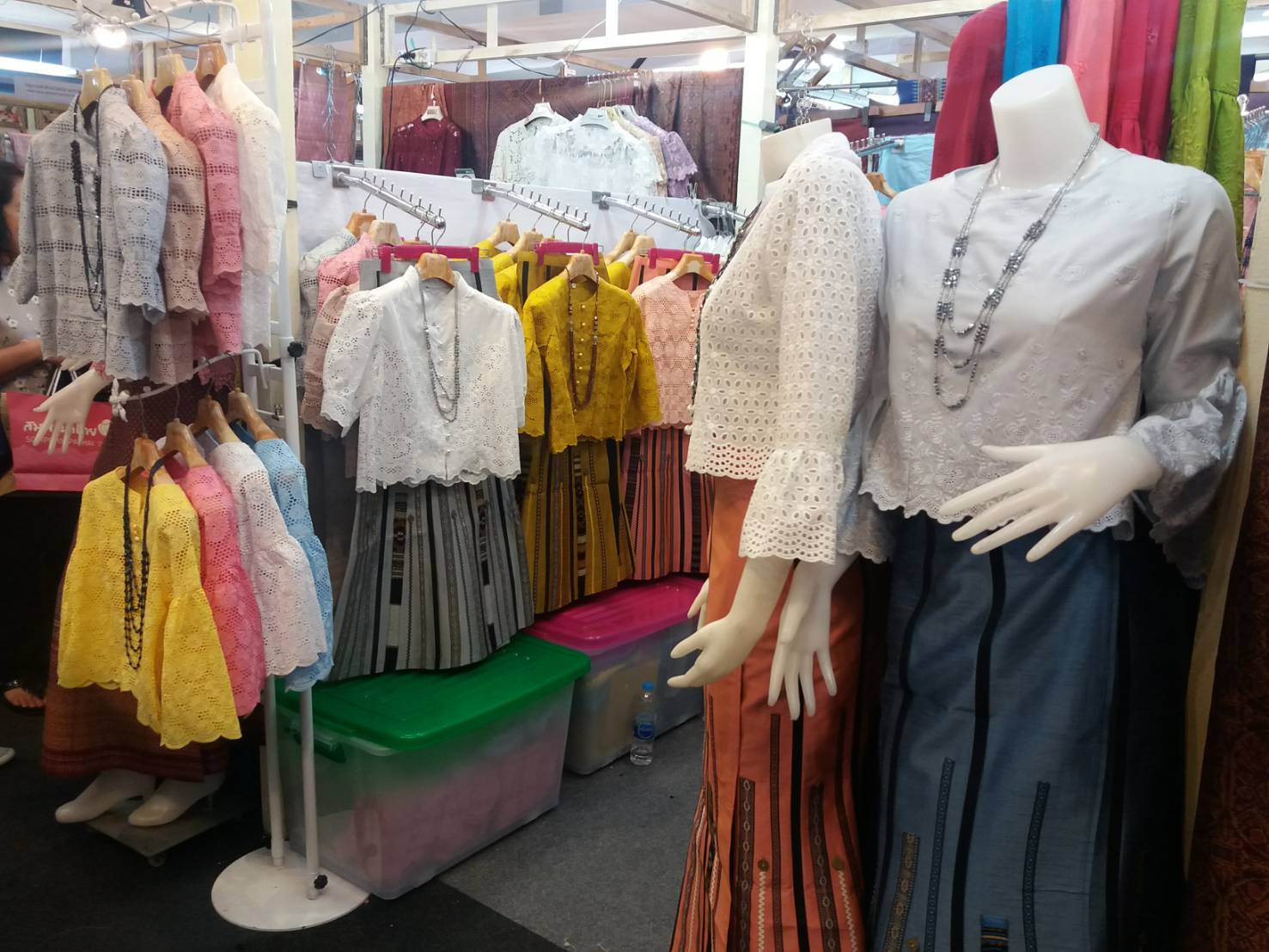 พจ.ร่วมพิธีเปิดงาน “ขอนแก่น Road Show Go Chill Chill ระยอง…ฮิ”