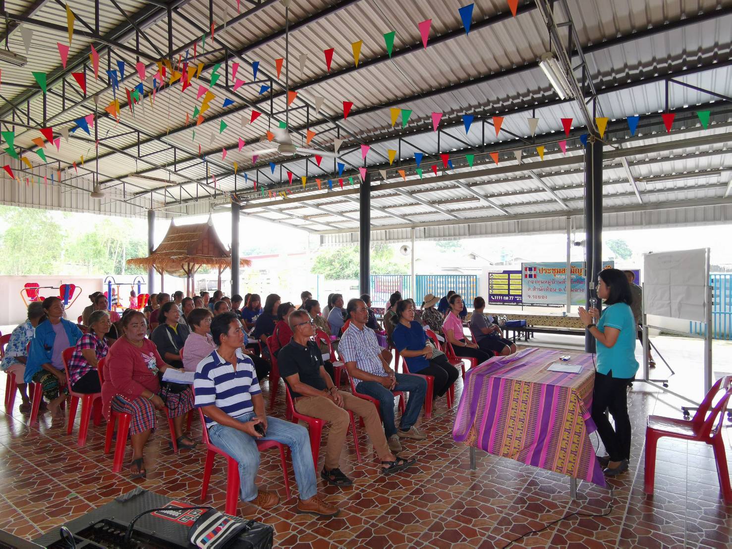 จัดเวทีเรียนรู้สร้างจิตสำนึกการใช้น้ำและแนวทางการพัฒาอาชีพ ตามโครงการอาชีพเสริม เพิ่มพลังชุมชน ต้านภัยแล้งจังหวัดระยอง “ชุมชนน้ำดี” อ.บ้านฉาง