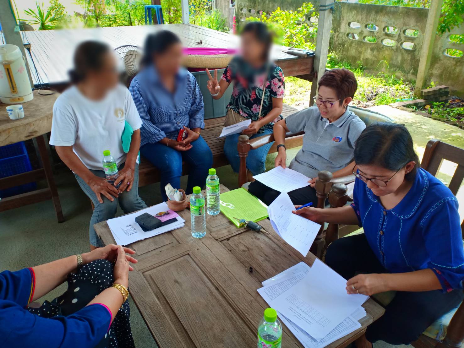 ติดตามหนี้ค้างชำระกองทุนพัฒนาบทบาทสตรีในพื้นที่อำเภอบ้านค่าย