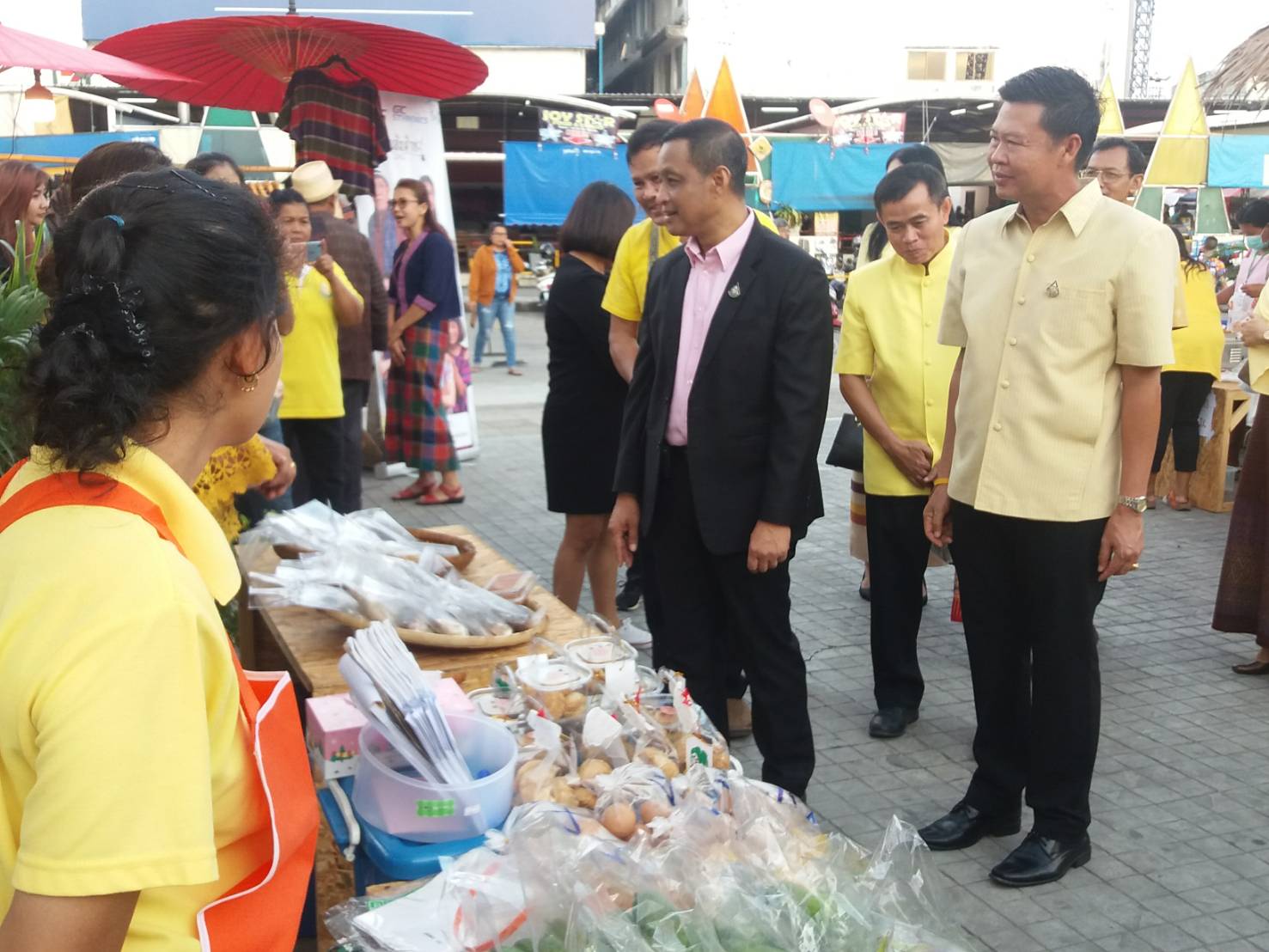 เปิดงานส่งเสริมการตลาด สร้างรายได้ให้ชุมชน “ตลาดชุมชนน้ำดี” ครั้งที่ 1