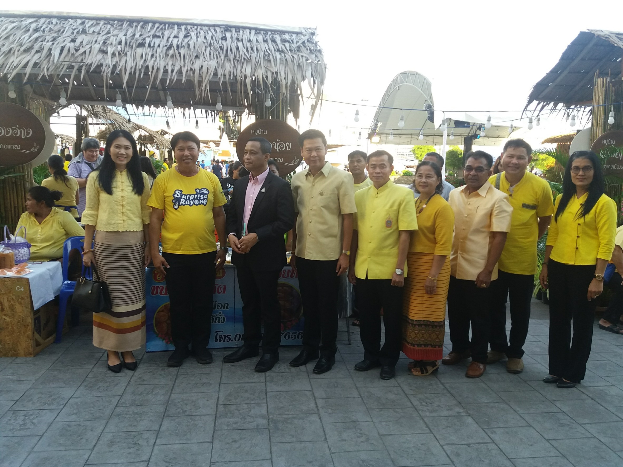 เปิดงานส่งเสริมการตลาด สร้างรายได้ให้ชุมชน “ตลาดชุมชนน้ำดี” ครั้งที่ 1