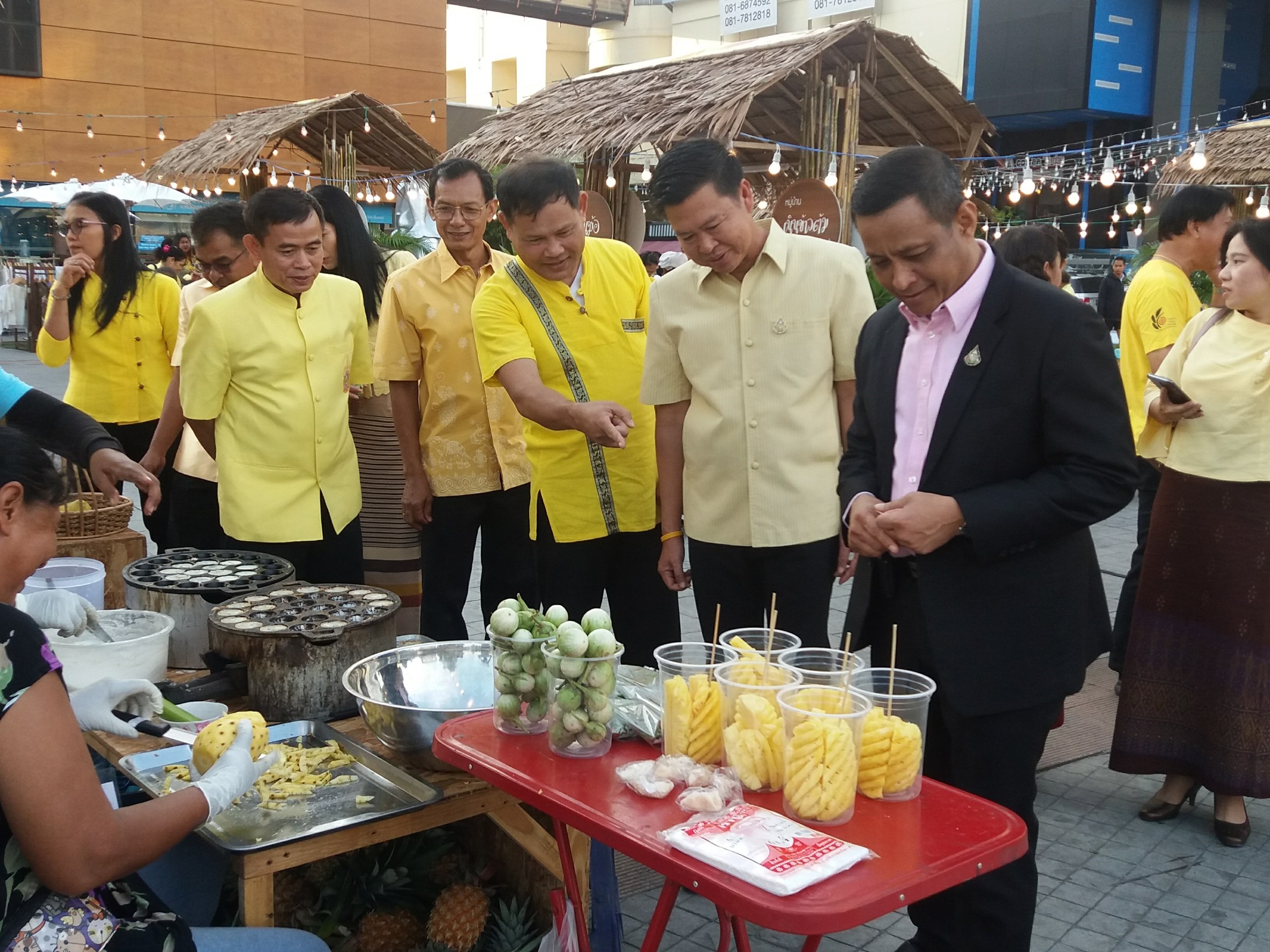 เปิดงานส่งเสริมการตลาด สร้างรายได้ให้ชุมชน “ตลาดชุมชนน้ำดี” ครั้งที่ 1