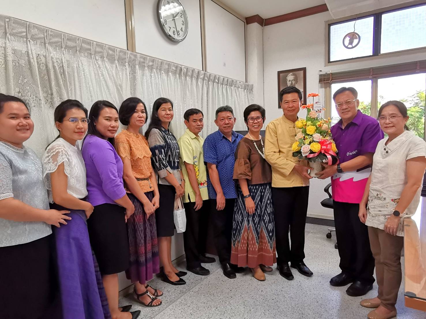 ร่วมแสดงความยินดีหัวหน้าสำนักงานจังหวัดระยองที่ได้รับการแต่งตั้งให้ดำรงตำแหน่งรองผู้ว่าราชการจังหวัดอุตรดิตถ์