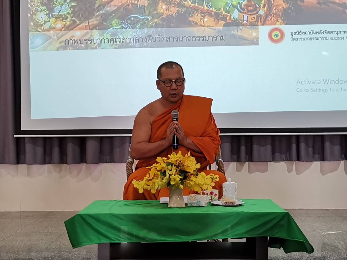 พช.ระยอง จับมือเข้าวัด ร่วมกิจกรรมในโครงการเสริมสร้างจริยธรรม