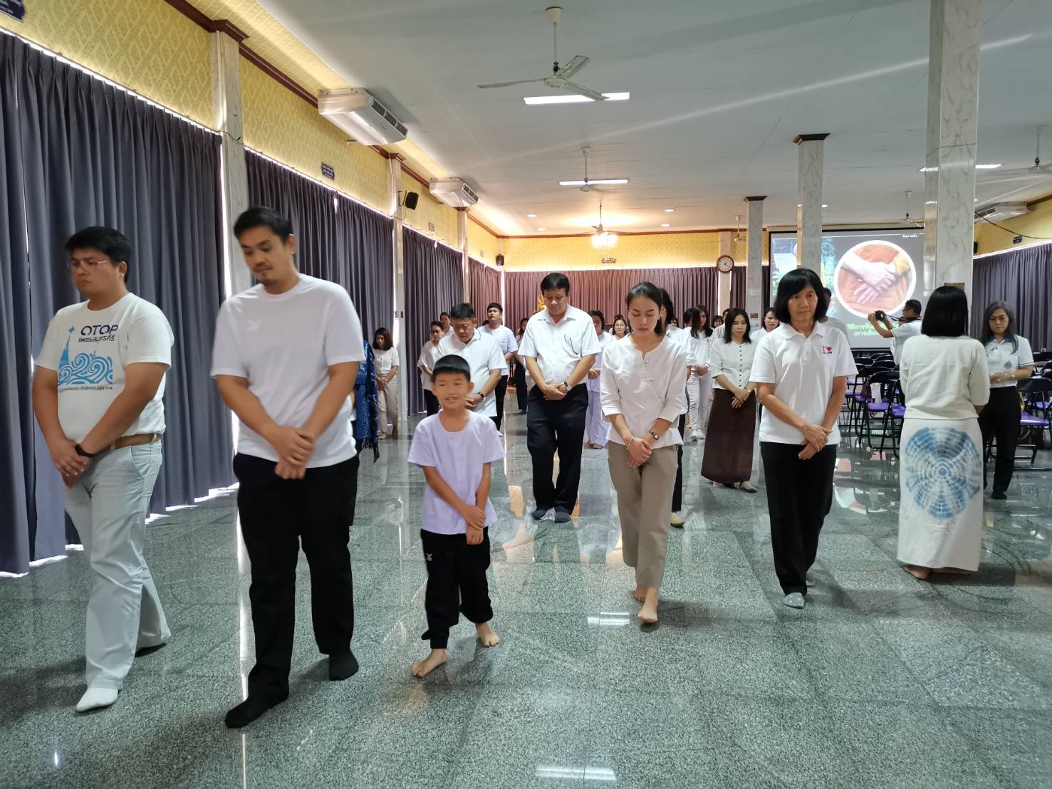 พช.ระยอง จับมือเข้าวัด ร่วมกิจกรรมในโครงการเสริมสร้างจริยธรรม