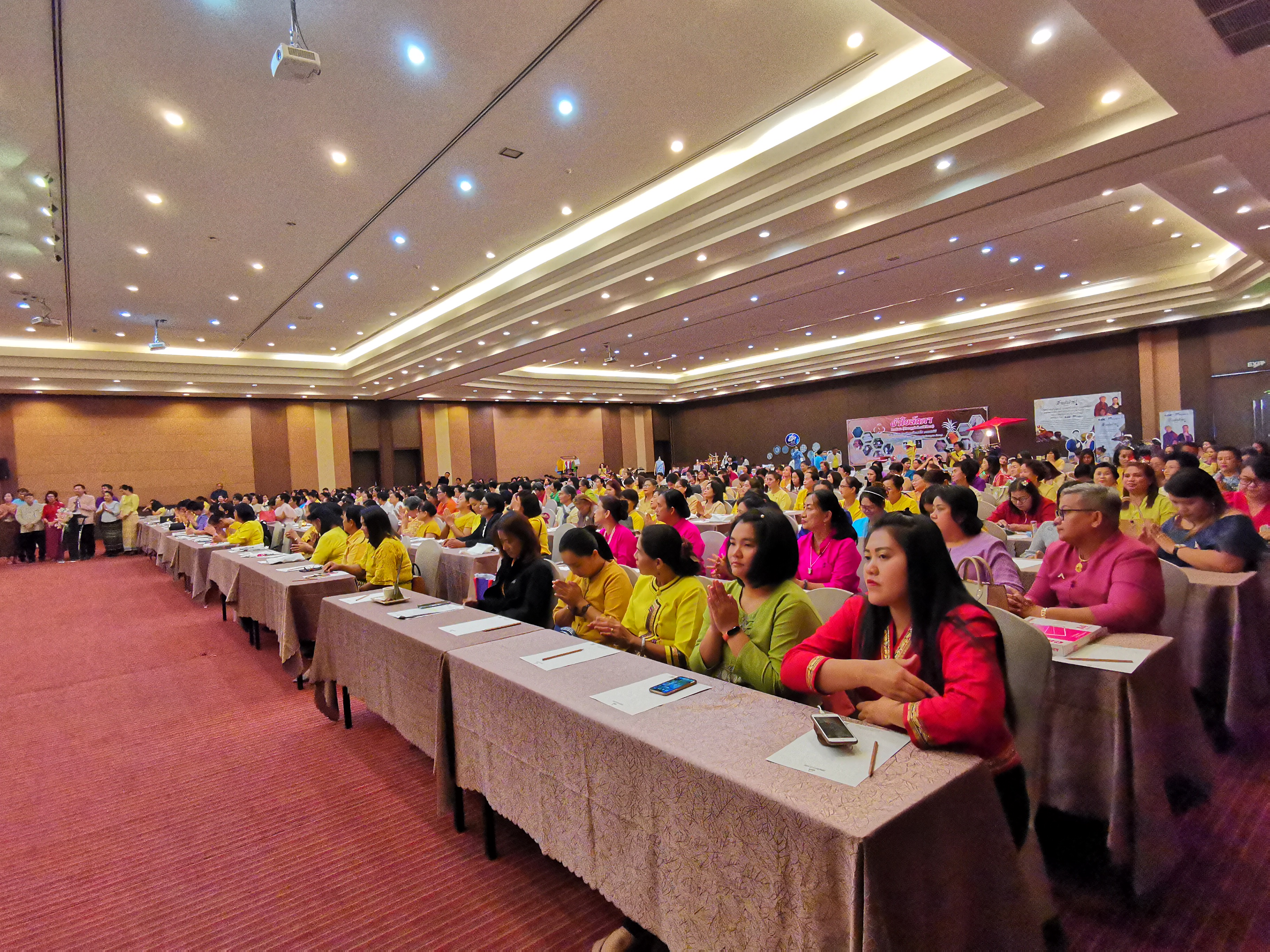 จังหวัดระยอง ผนึกกำลัง MOU “สืบสาน อนุรักษ์ศิลป์ผ้าถิ่นไทย ดำรงไว้ในแผ่นดิน”