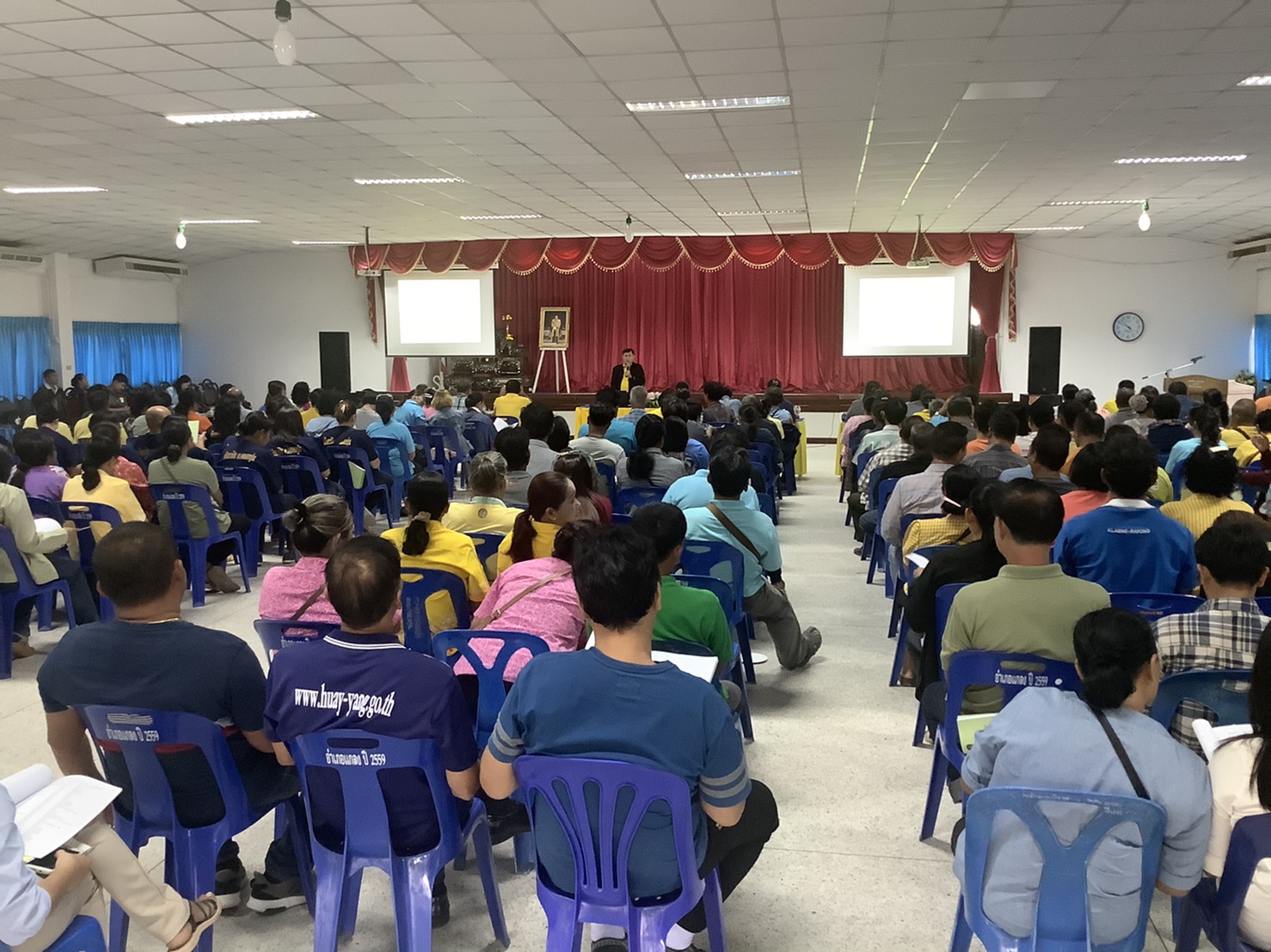 “สนับสนุนการขับเคลื่อนสัมมาชีพชุมชนปี 2563”