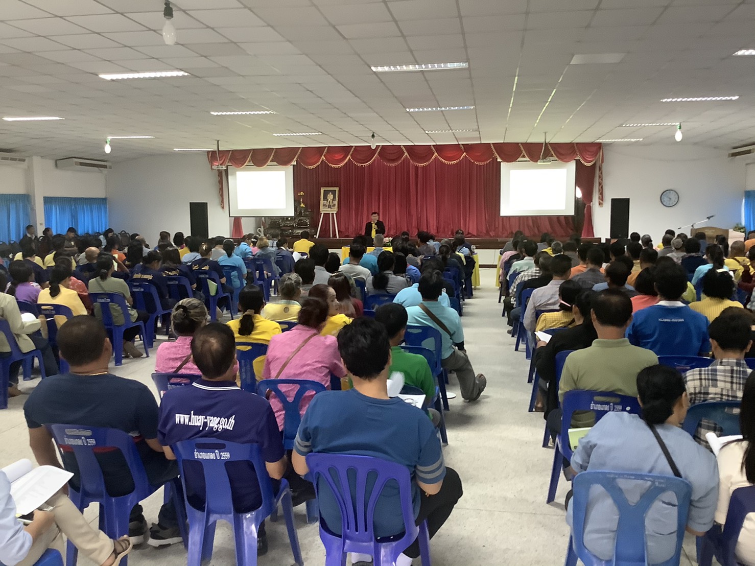 “สนับสนุนการขับเคลื่อนสัมมาชีพชุมชนปี 2563”