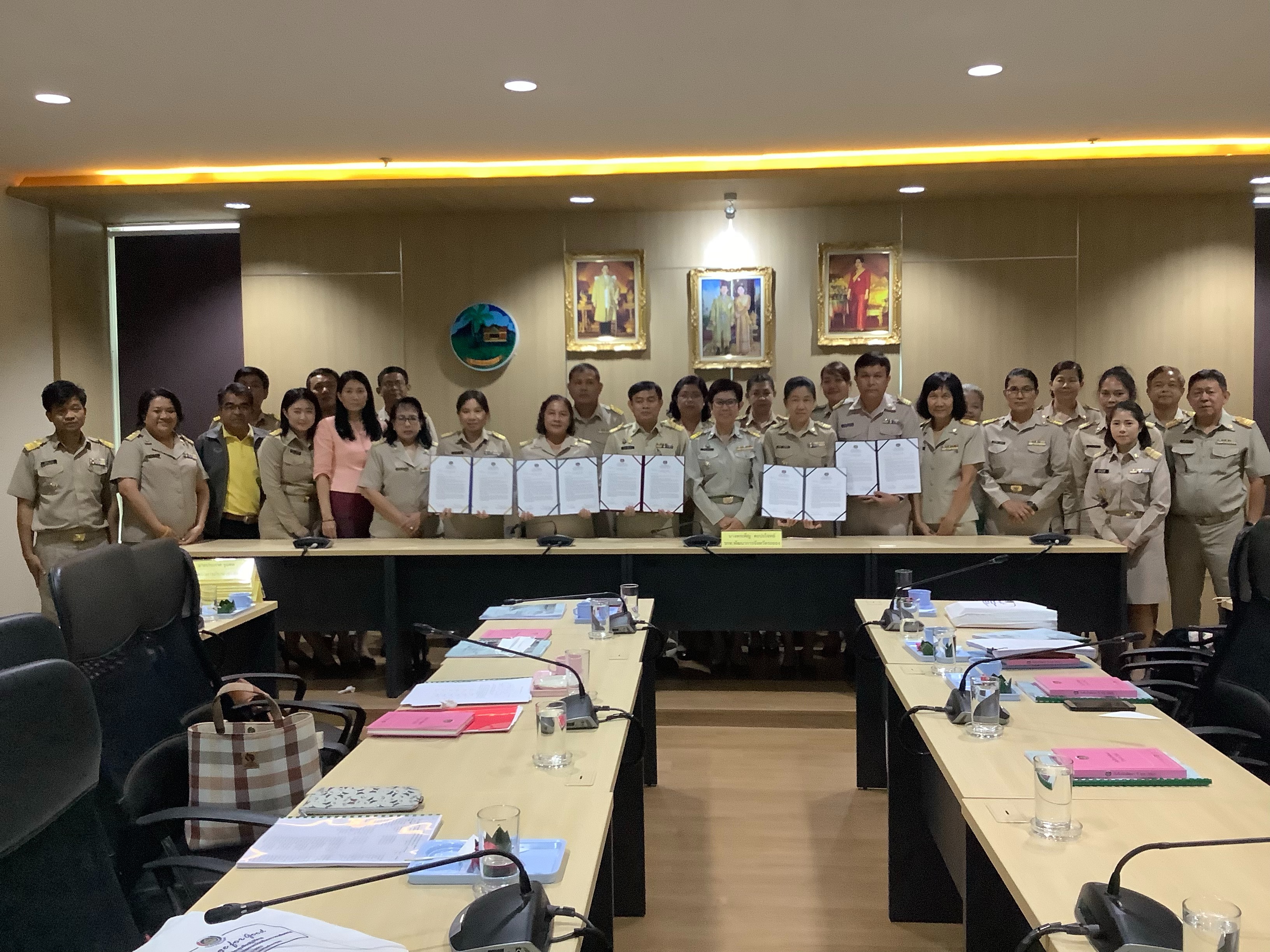 “พช.ระยอง ดำเนินโครงการประชุมเชิงปฏิบัติการการดำเนินงานตามมาตรการปรับปรุงประสิทธิภาพในการปฏิบัติราชการ ประจำปีงบประมาณ พ.ศ. 2563”