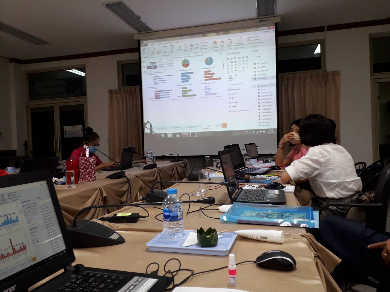 “จังหวัดระยอง ประชุมเชิงปฏิบัติการการจัดทำฐานข้อมูลสารสนเทศ ระดับจังหวัด (ครู ข)”