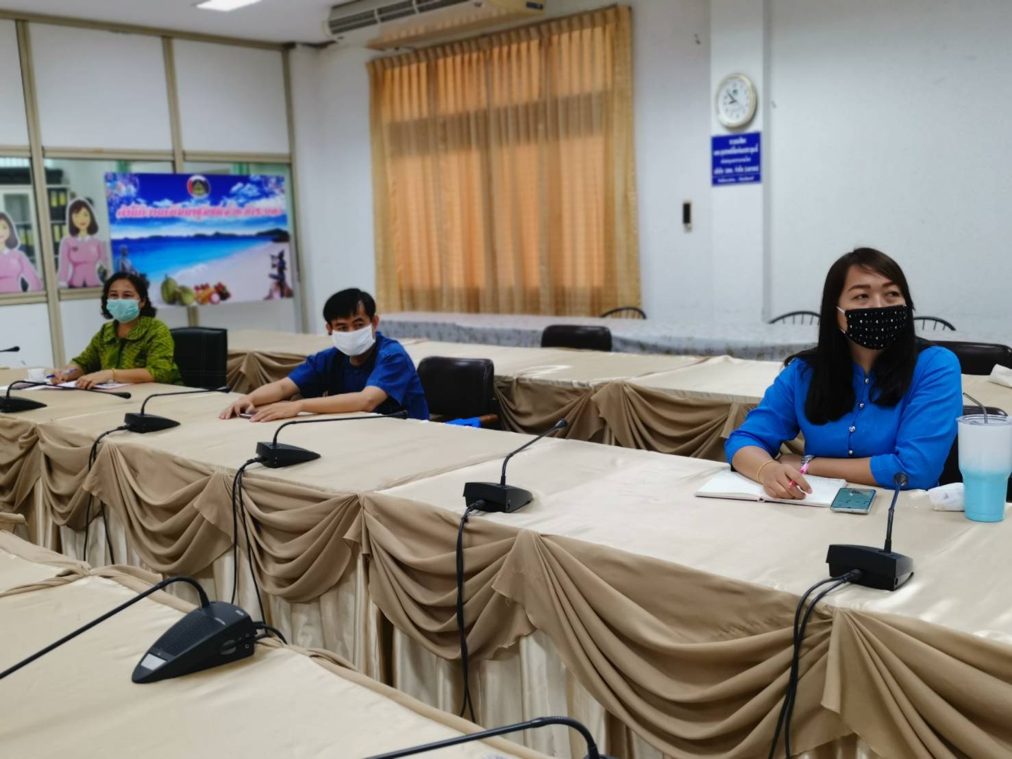 “พช.ระยอง ร่วมรับชมการประชุมกรมการพัฒนาชุมชน ครั้งที่ 3/2563”