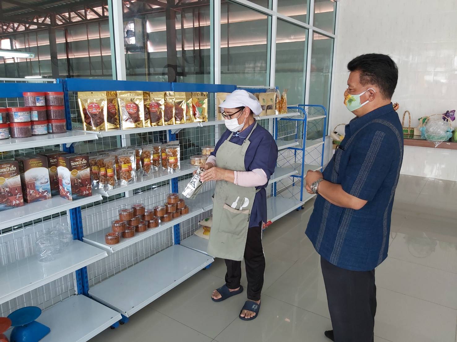 “พัฒนาการจังหวัดระยอง ลงพื้นที่ติดตาม เยี่ยมเยือน ให้กำลังใจกลุ่ม OTOP”