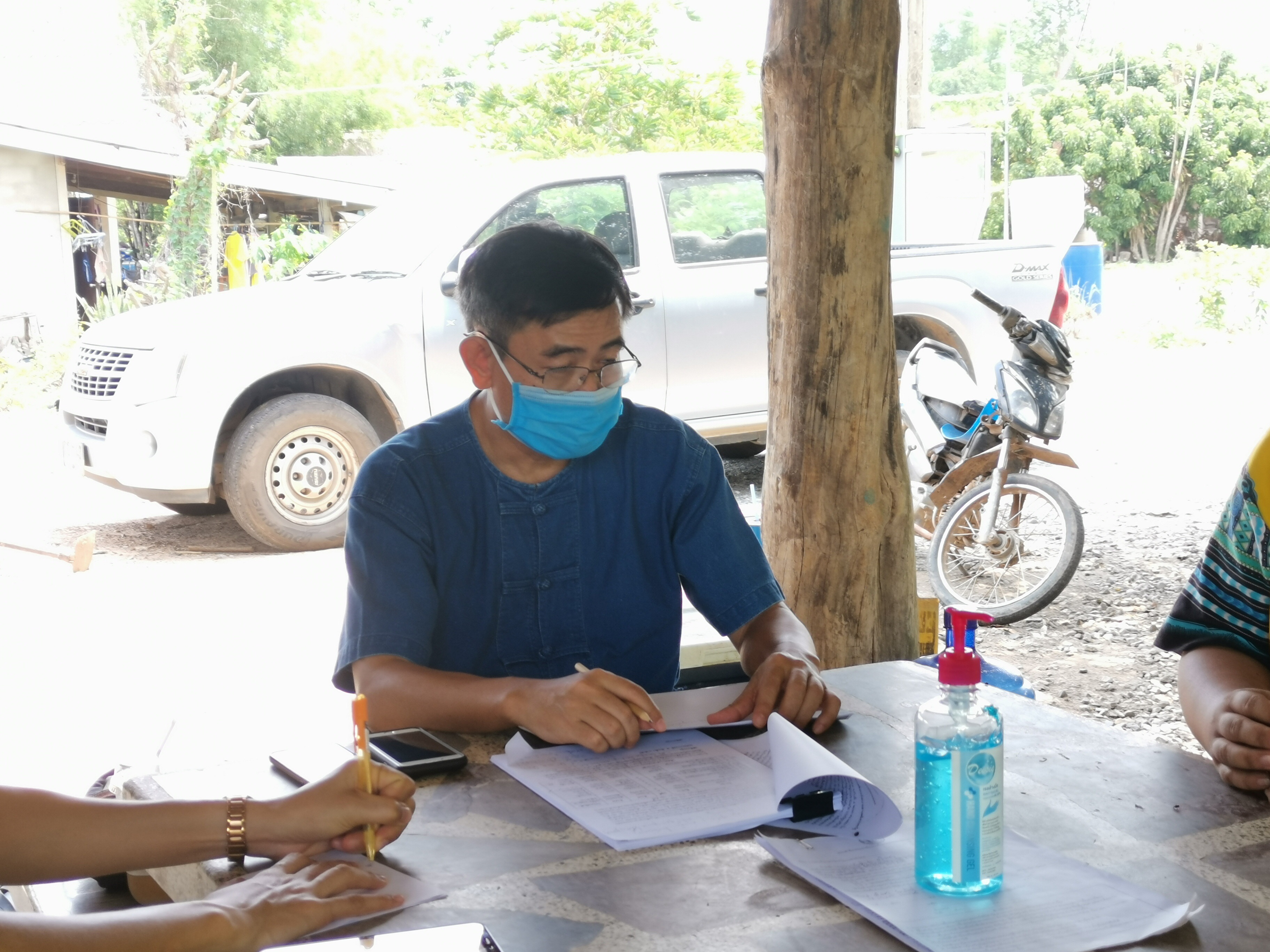พช.ระยอง สำรวจ ติดตาม เยี่ยมเยือนกลุ่มแปรรูป/เกษตร เพื่อคัดเลือกเข้าร่วมโครงการสร้างรายได้จากกิจการอาหารปลอดภัย