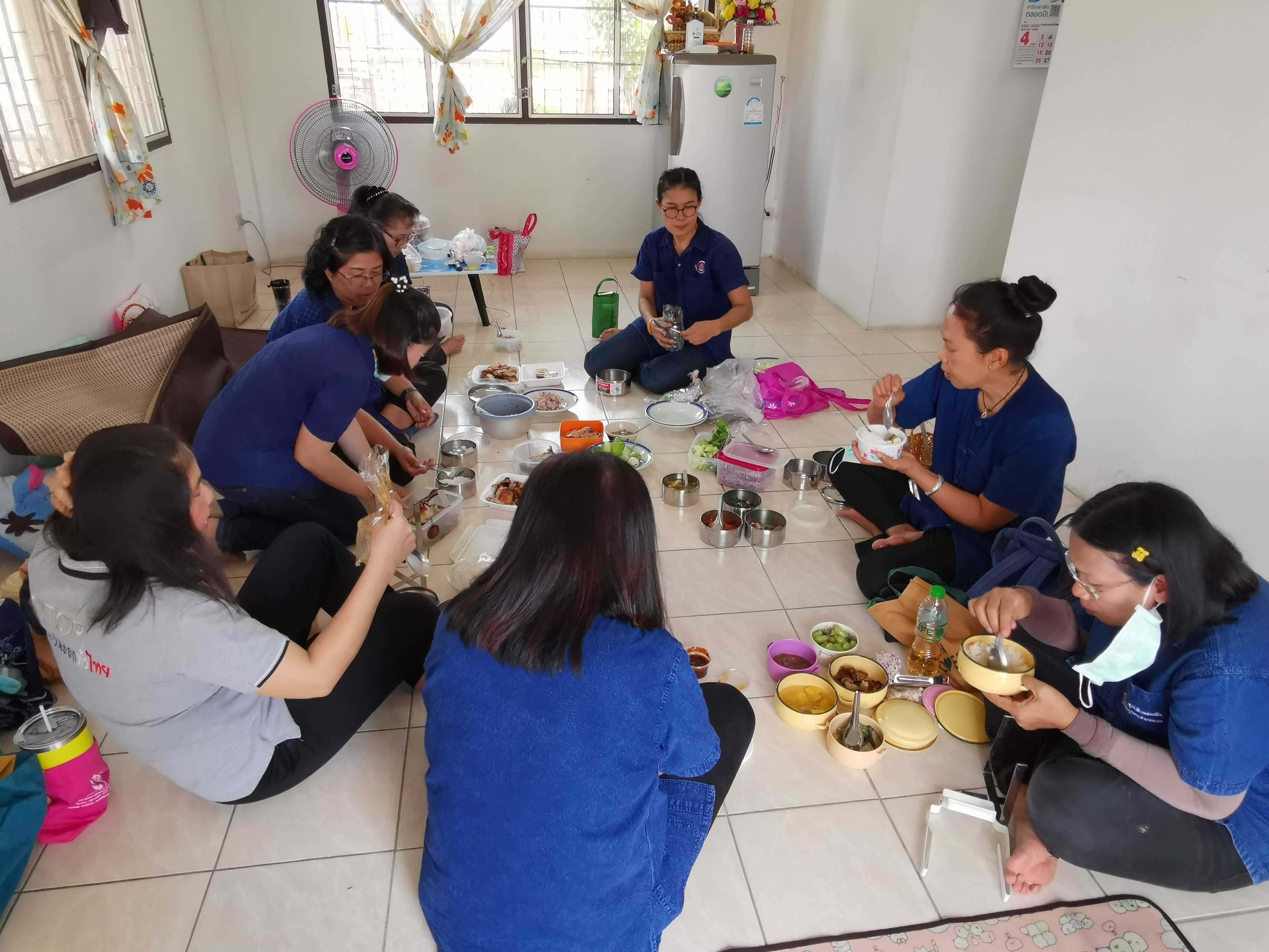 พช.ระยอง เปิดปฏิบัติการเอามื้อ บ้านนี้มีรัก ปลูกผักกินเอง