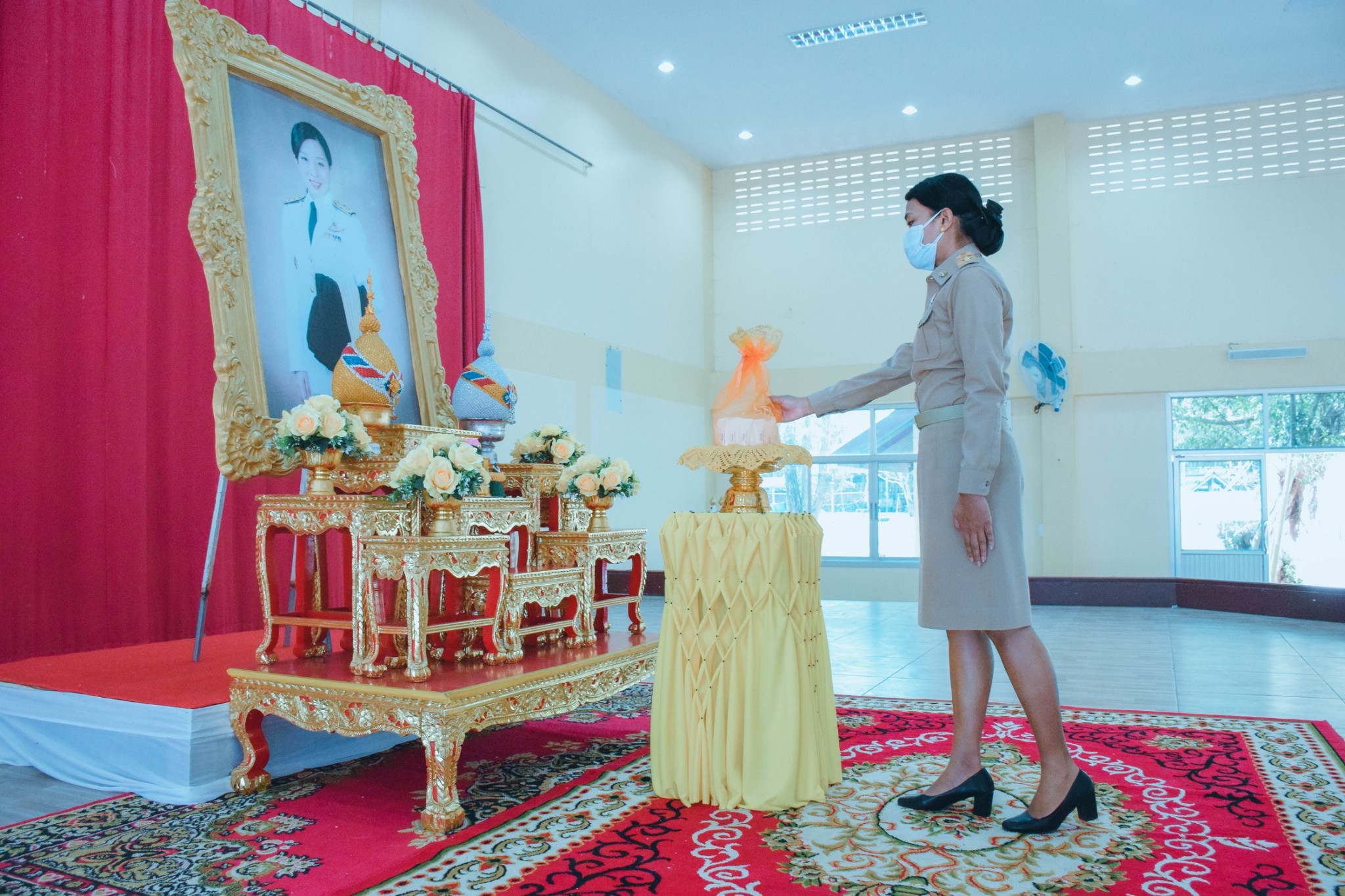 จังหวัดระยอง  รับพระราชทานเจลล้างมือ สมเด็จพระเจ้าลูกเธอ เจ้าฟ้าพัชรกิติยาภา นเรนทิราเทพยวดี กรมหลวงราชสาริณีสิริพัชร มหาวัชรราชธิดา
