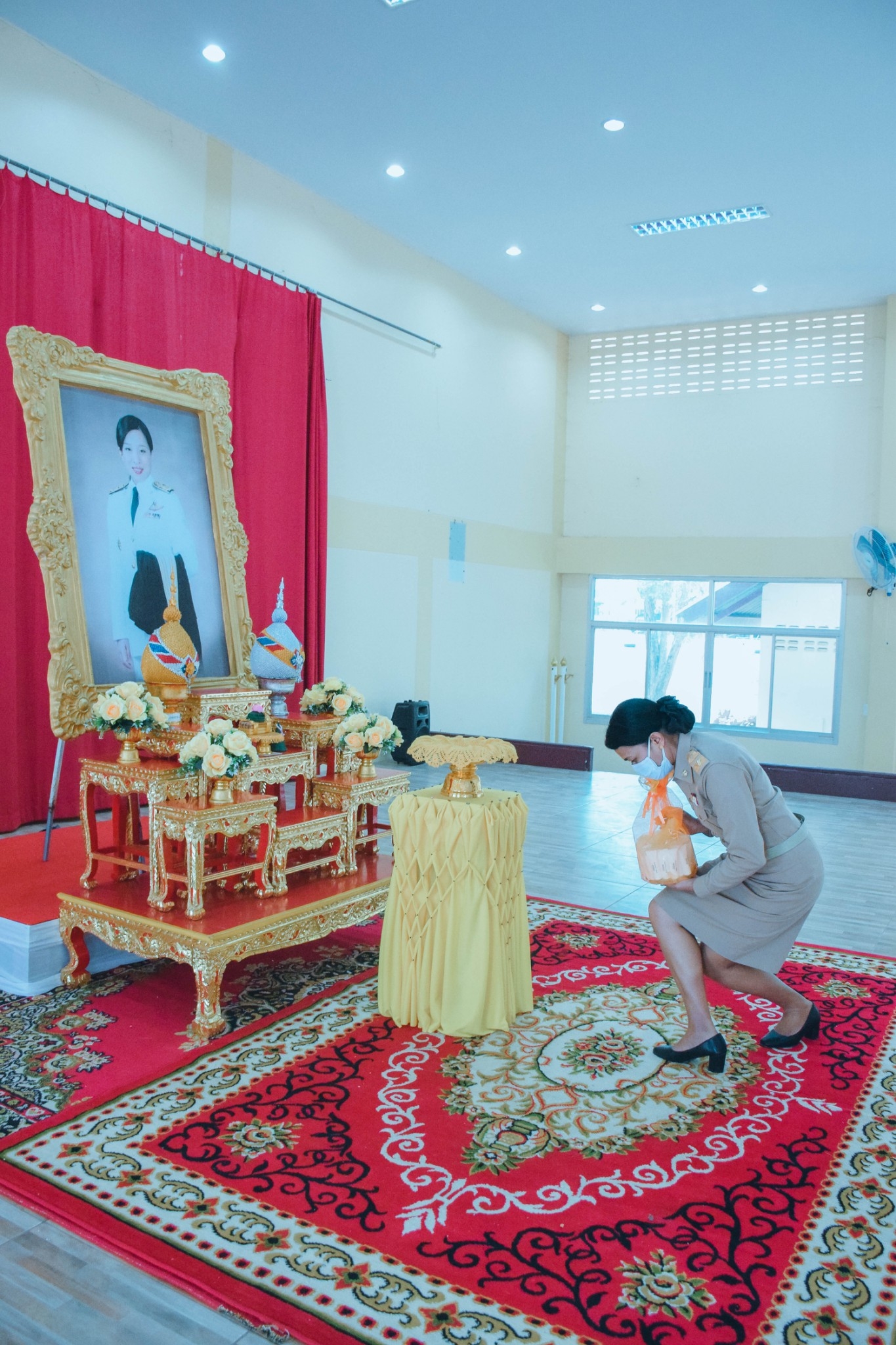 จังหวัดระยอง  รับพระราชทานเจลล้างมือ สมเด็จพระเจ้าลูกเธอ เจ้าฟ้าพัชรกิติยาภา นเรนทิราเทพยวดี กรมหลวงราชสาริณีสิริพัชร มหาวัชรราชธิดา