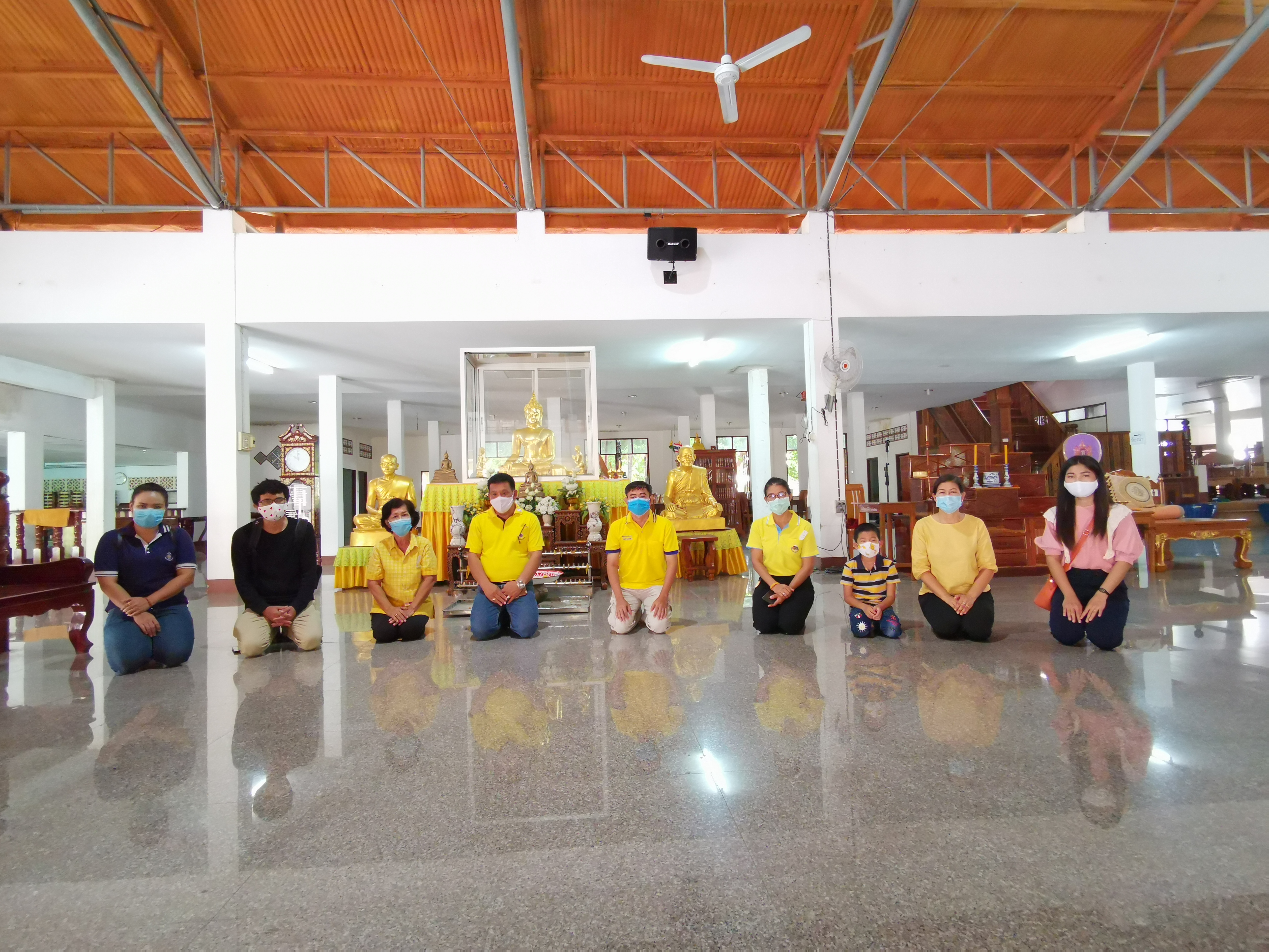 “พช.จังหวัดระยอง ร่วมกิจกรรมบรรจุอาหาร ส่งต่อให้กับผู้ด้อยโอกาสในสถานการณ์โควิด -19”