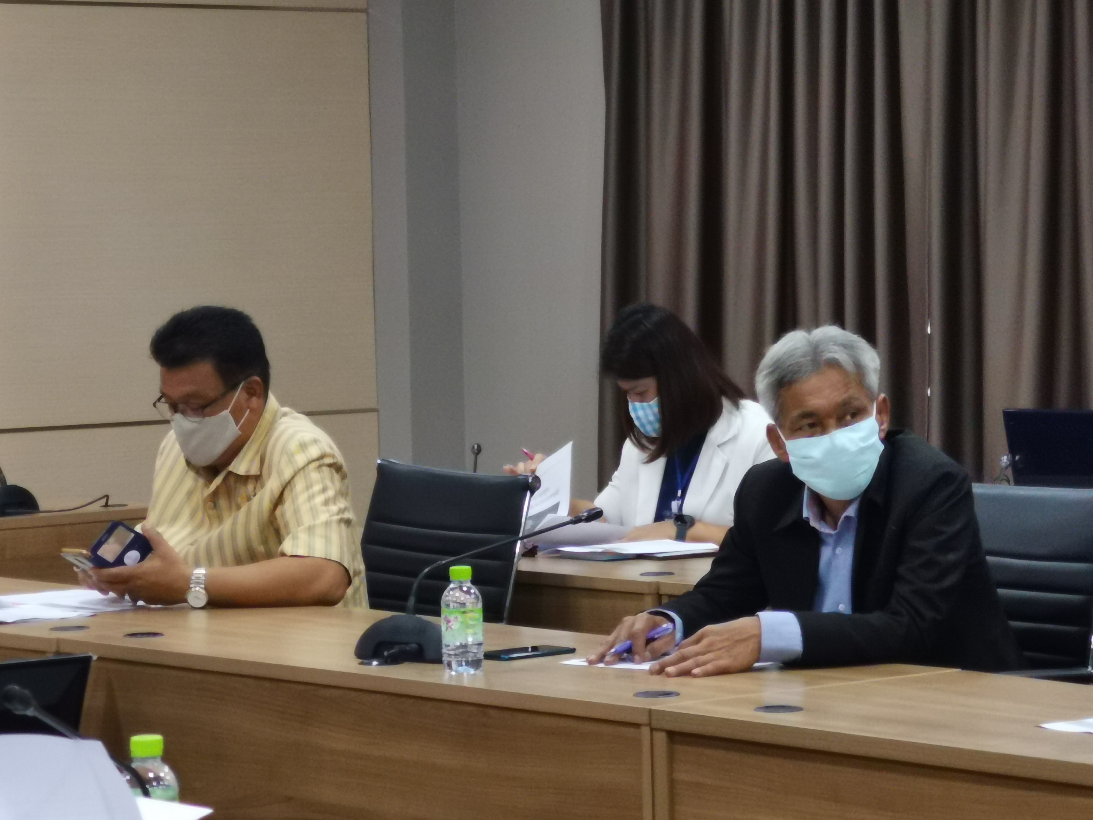 “พัฒนาการจังหวัดระยอง ร่วมประชุมศูนย์บริหารและประสานการปฏิบัติเพื่อเฝ้าระวัง ป้องกัน และควบคุมการแพร่ระบาดของโรคติดเชื้อไวรัสโคโรนา 2019 (COVID-19) จังหวัดระยอง (ครั้งที่ 22)”