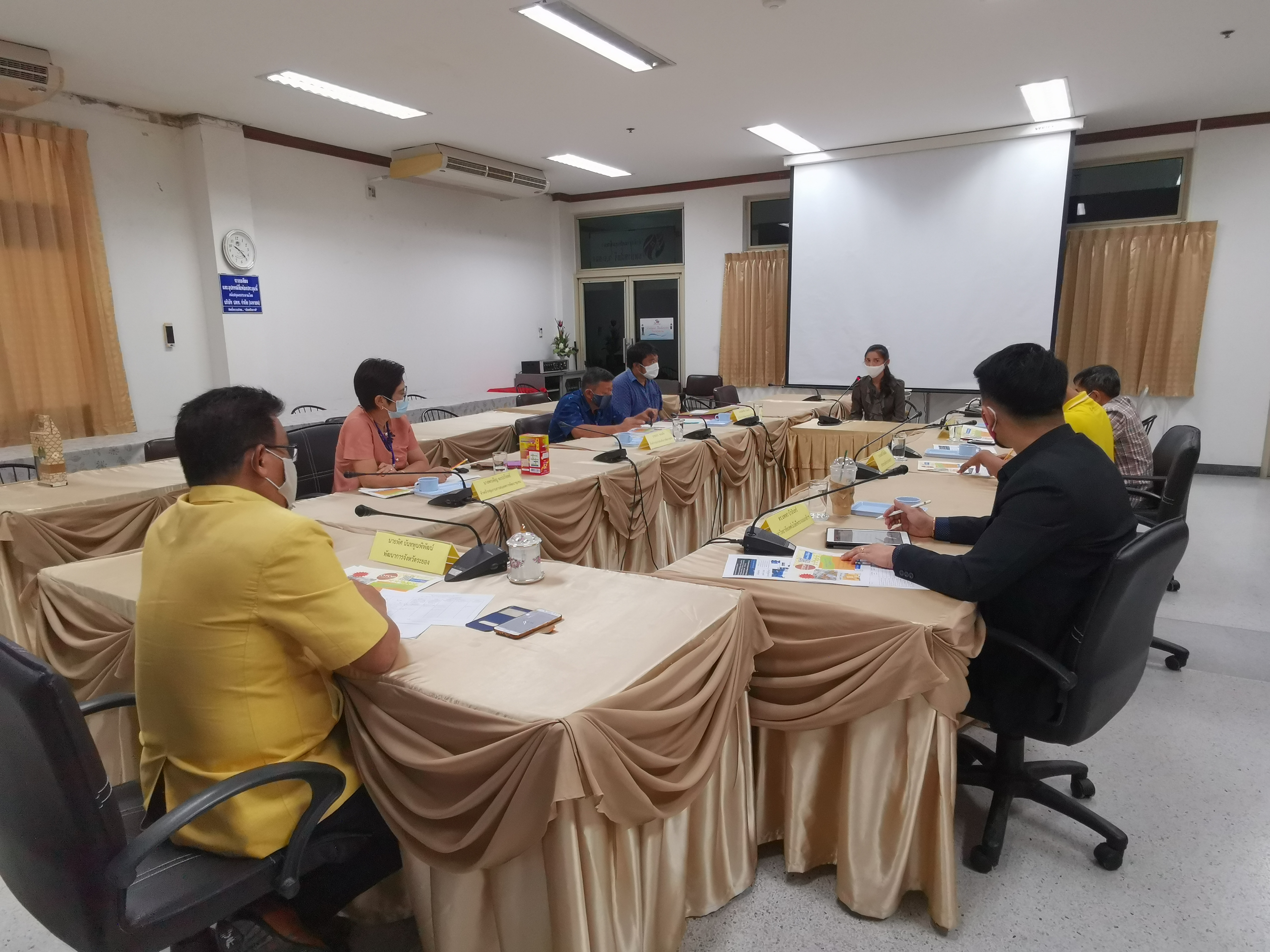 “พัฒนาชุมชนจังหวัดระยอง ดำเนินการคัดเลือกบุคคลเพื่อจ้างเป็นนักการตลาดรุ่นใหม่ (OTOP)”