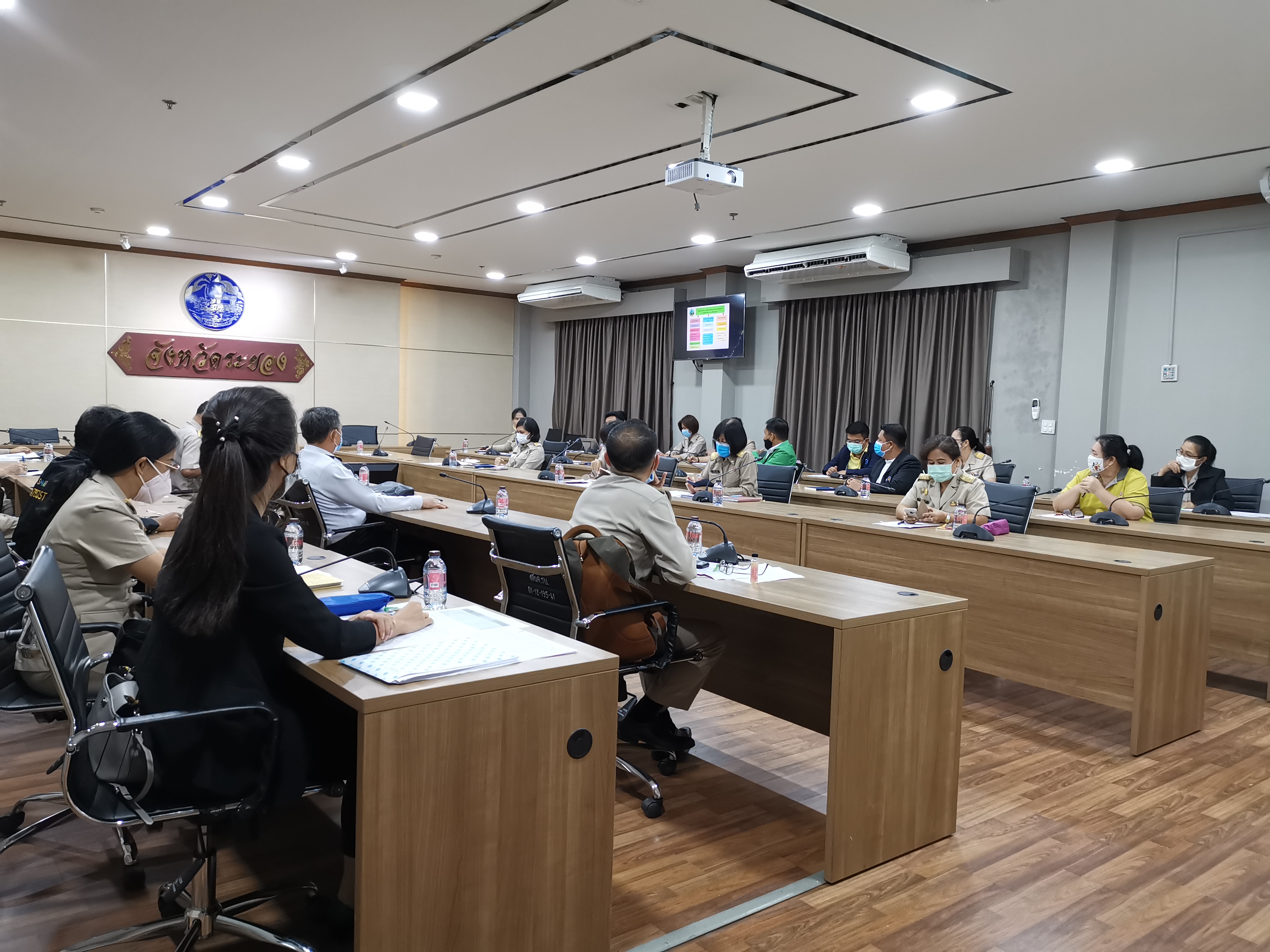 “พัฒนาการจังหวัดระยอง ร่วมประชุมคณะทำงานด้านติดตามผู้ได้รับผลกระทบและการเยียวยา”