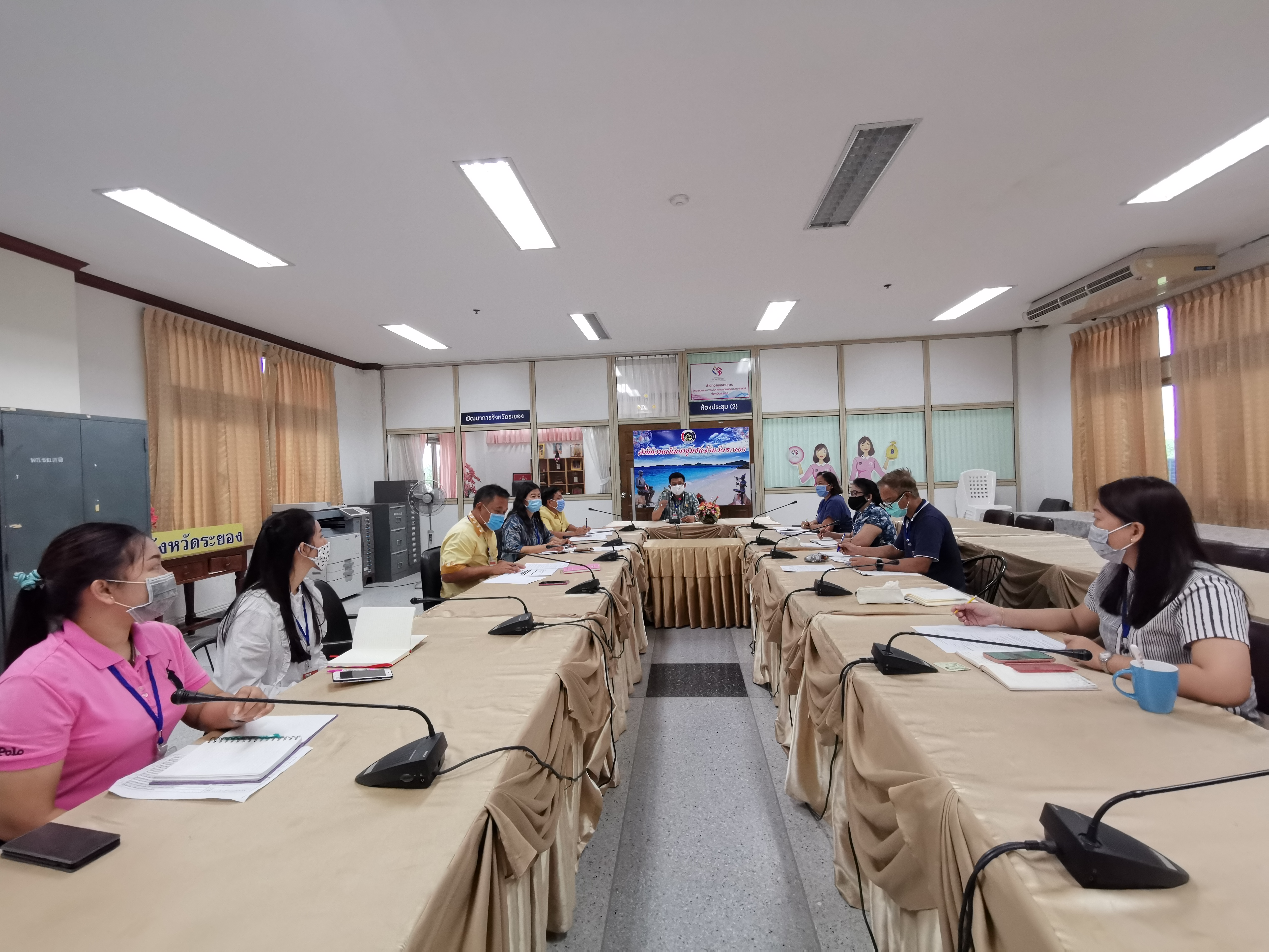 “พช.จังหวัดระยอง ประชุมเตรียมความพร้อมการประชุมผู้บริหารและนักวิชาการพัฒนาชุมชน สำนักงานพัฒนาชุมชนจังหวัดระยอง ครั้งที่ 6/2563”