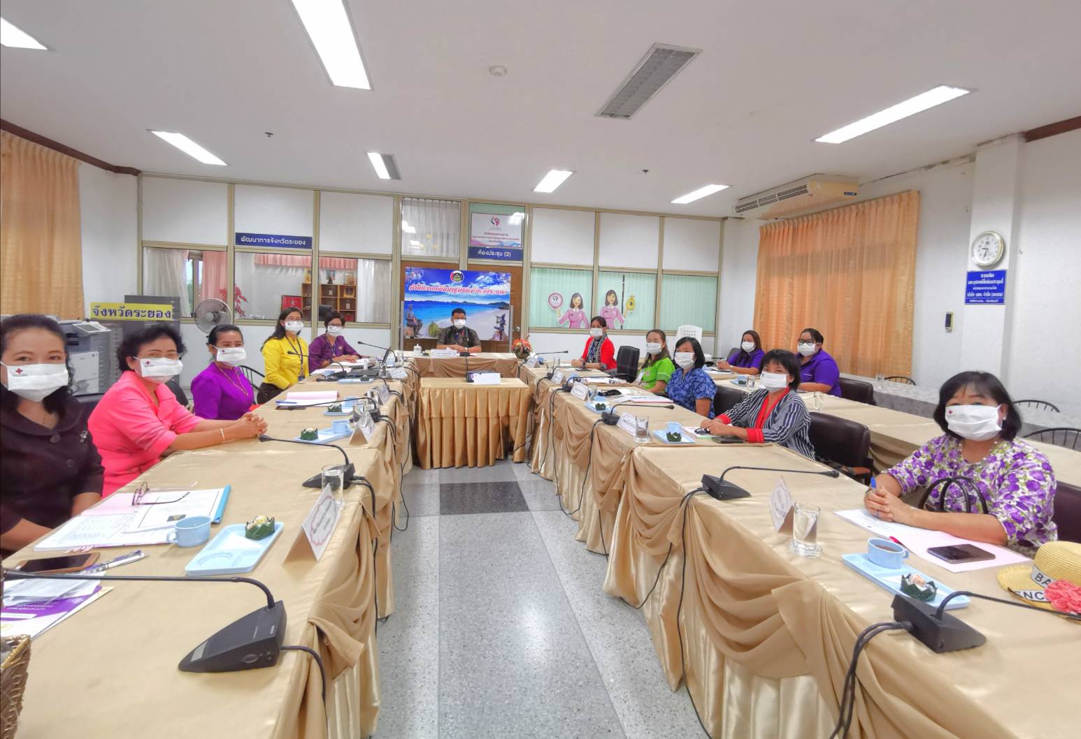 “จังหวัดระยอง ประชุมคณะอนุกรรมการบริหารกองทุนพัฒนาบทบาทสตรีระดับจังหวัด ครั้งที่ 7/2563”
