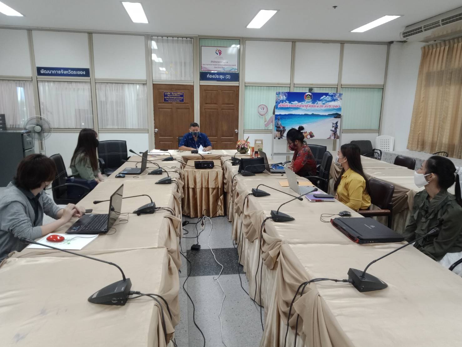 “พัฒนาชุมชนจังหวัดระยอง ดำเนินการคัดเลือกบุคคลเพื่อจ้างเป็นนักการตลาดรุ่นใหม่ (OTOP)”