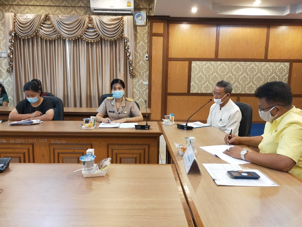 “พัฒนาการชุมชนจังหวัดระยอง ลงพื้น..ที่เฟ้นคัดเลือกคนกองทุนพัฒนาบทบาทสตรีดีเด่น ปี 2563 (วันที่ 1)”