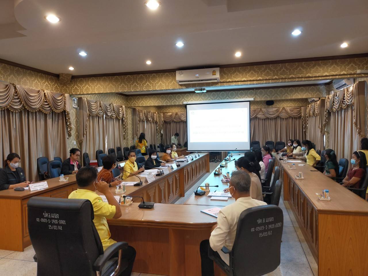 “พัฒนาการชุมชนจังหวัดระยอง ลงพื้น..ที่เฟ้นคัดเลือกคนกองทุนพัฒนาบทบาทสตรีดีเด่น ปี 2563 (วันที่ 1)”