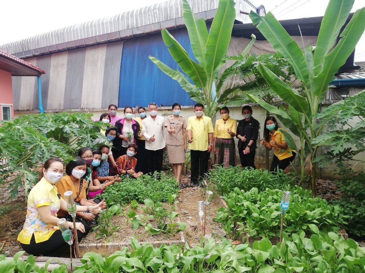 “พัฒนาการชุมชนจังหวัดระยอง ลงพื้น..ที่เฟ้นคัดเลือกคนกองทุนพัฒนาบทบาทสตรีดีเด่น ปี 2563 (วันที่ 1)”