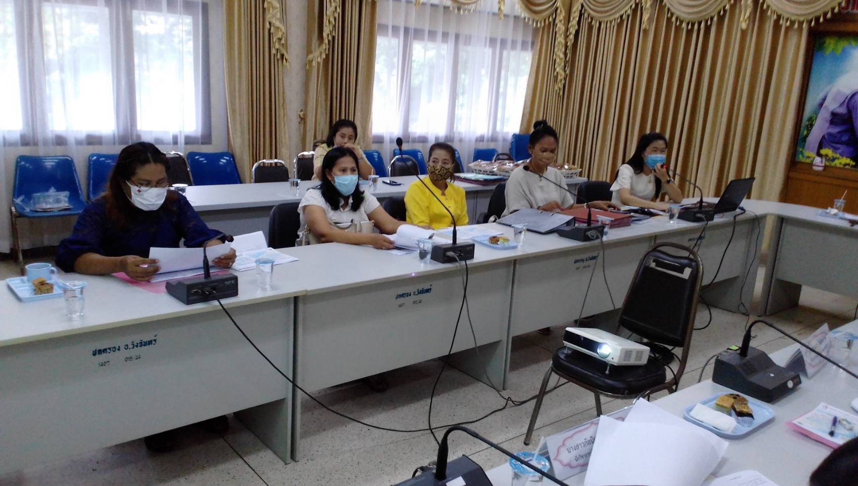 “พัฒนาชุมชนจังหวัดระยอง ลงพื้น..ที่เฟ้นคัดเลือกคนกองทุนพัฒนาบทบาทสตรีดีเด่น ปี 2563 (วันที่ 4)”