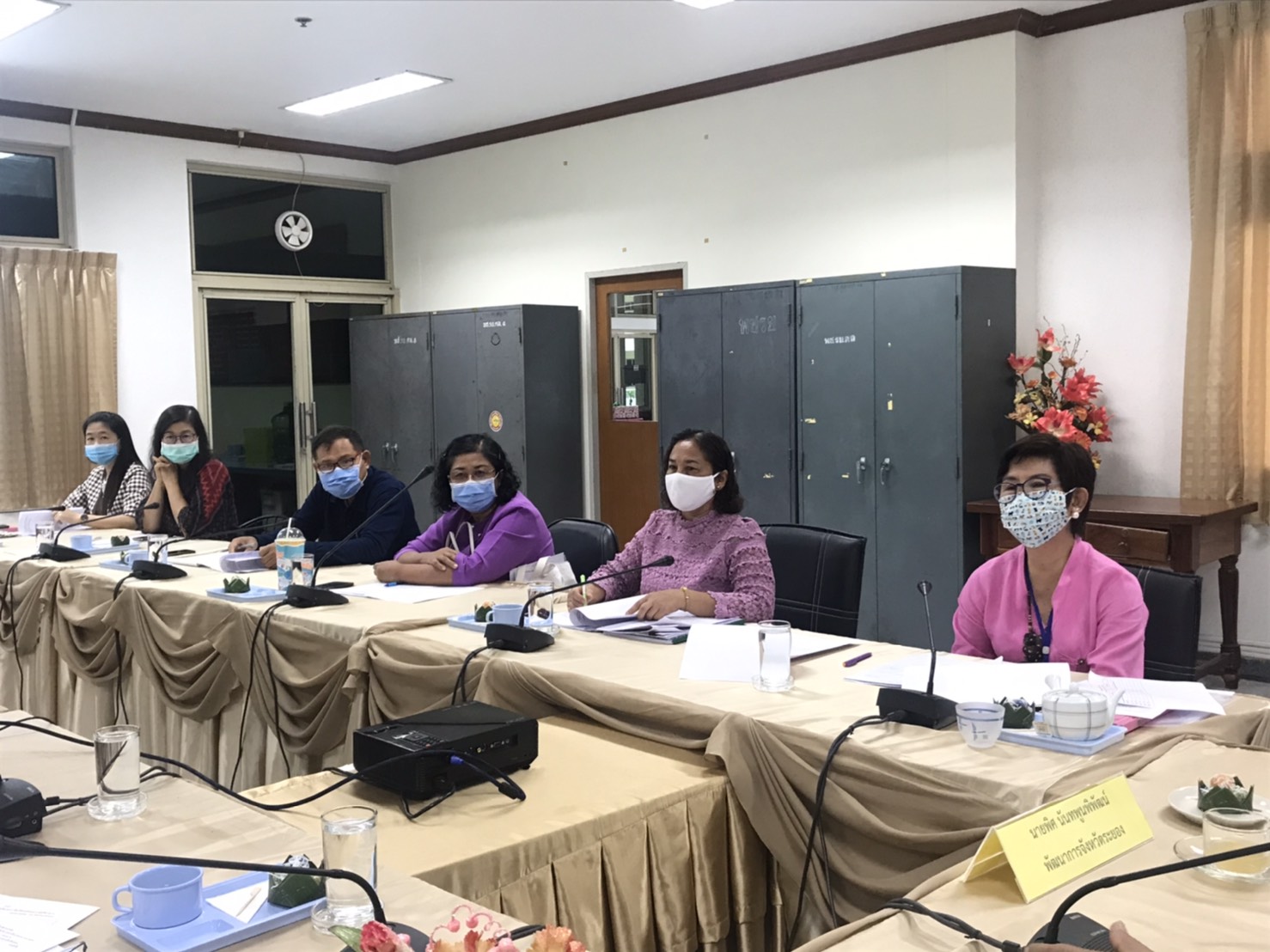 “พช.ระยอง …ประชุมจัดทำตัวชี้วัดและค่าเป้าหมายการประเมินผลการปฏิบัติราชการ รอบประเมินที่ 2 ปี 2563”