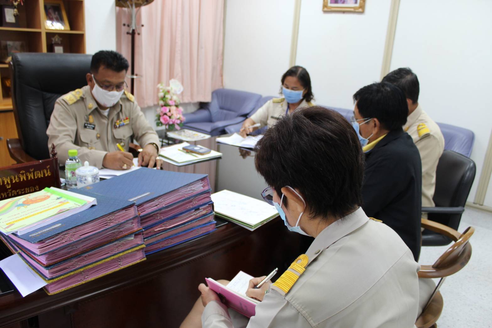 # พัฒนาการจังหวัดระยองประชุมหัวหน้ากลุ่มฯ/ฝ่ายฯ สพจ.ระยอง เพื่อวางแผนการขับเคลื่อนงานพัฒนาชุมชนจังหวัดระยอง