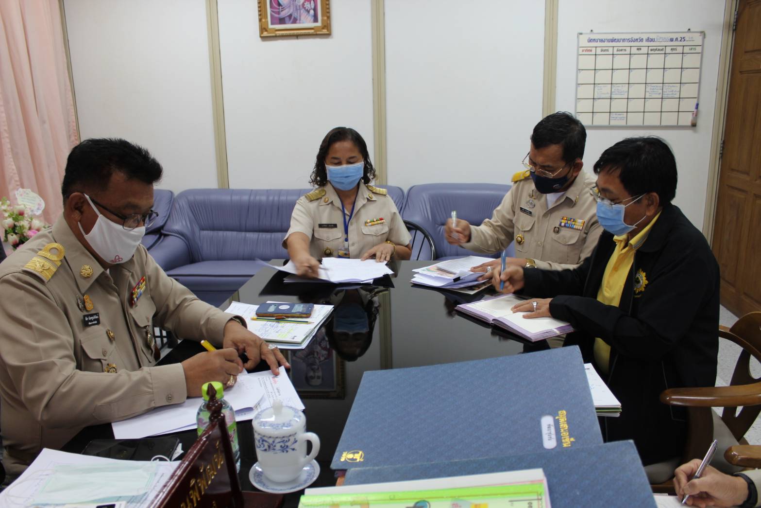 # พัฒนาการจังหวัดระยองประชุมหัวหน้ากลุ่มฯ/ฝ่ายฯ สพจ.ระยอง เพื่อวางแผนการขับเคลื่อนงานพัฒนาชุมชนจังหวัดระยอง