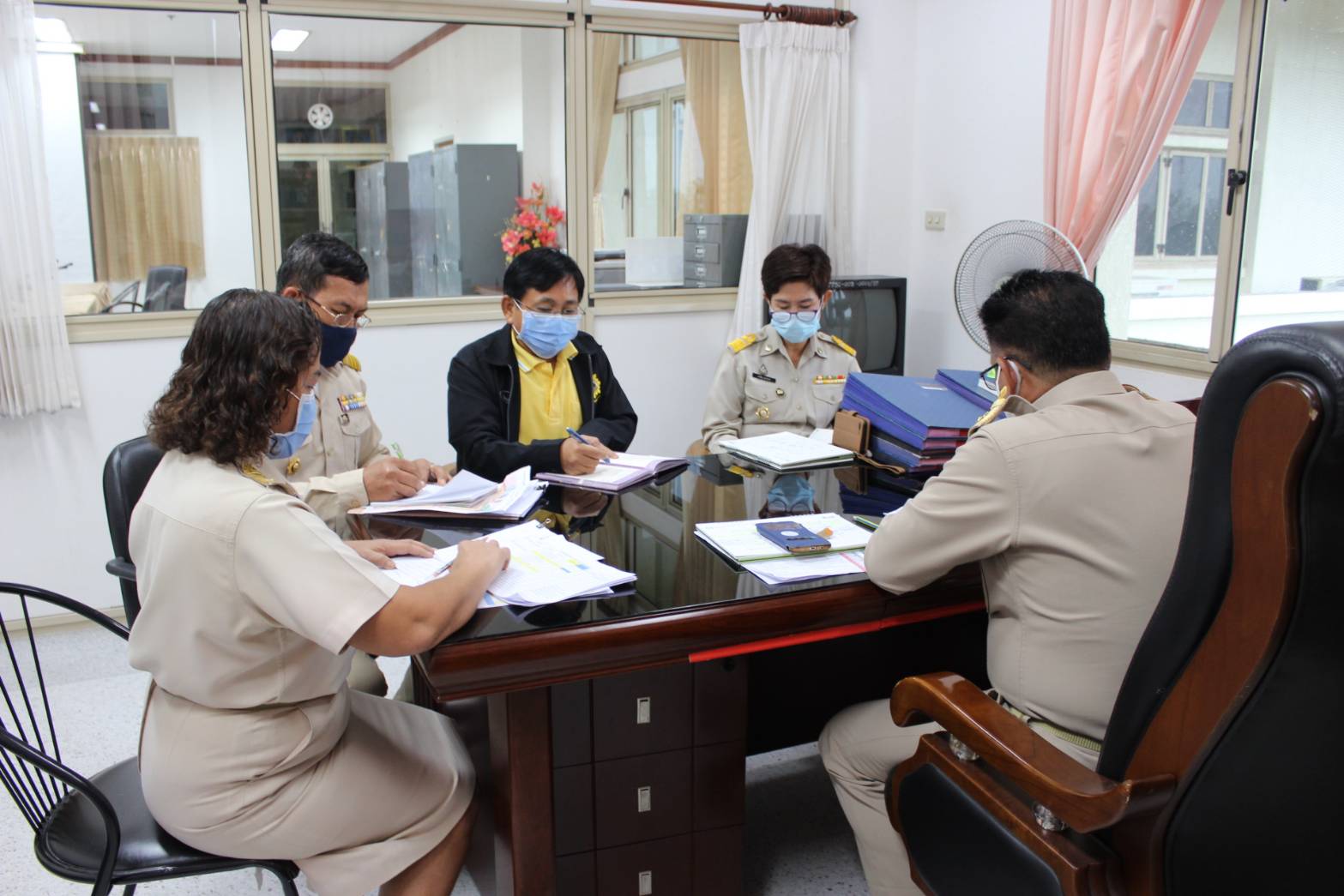 # พัฒนาการจังหวัดระยองประชุมหัวหน้ากลุ่มฯ/ฝ่ายฯ สพจ.ระยอง เพื่อวางแผนการขับเคลื่อนงานพัฒนาชุมชนจังหวัดระยอง