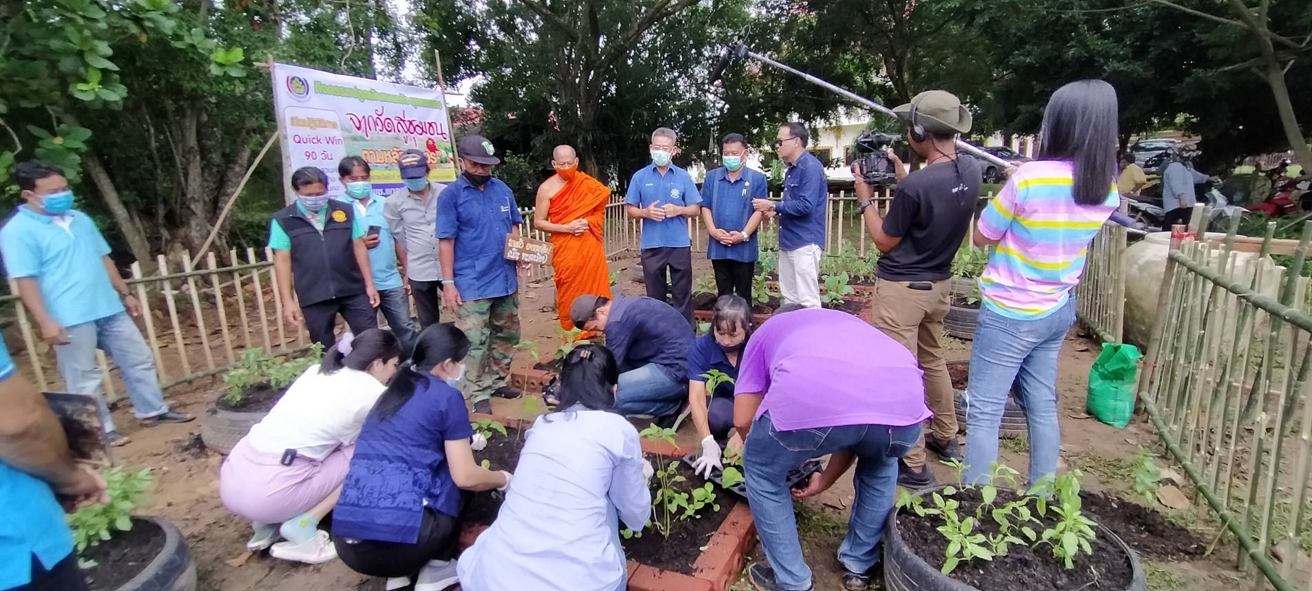 “พช.ระยอง” ประชาสัมพันธ์หมู่บ้าน OTOP เพื่อการท่องเที่ยว การท่องเที่ยวชุมชน และชุมชนท่องเที่ยว OTOP นวัตวิถี เพื่อกระตุ้นเศรษฐกิจฐานราก ในรายการโทรทัศน์ “นั่นไงใช่เลย” ททบ.5