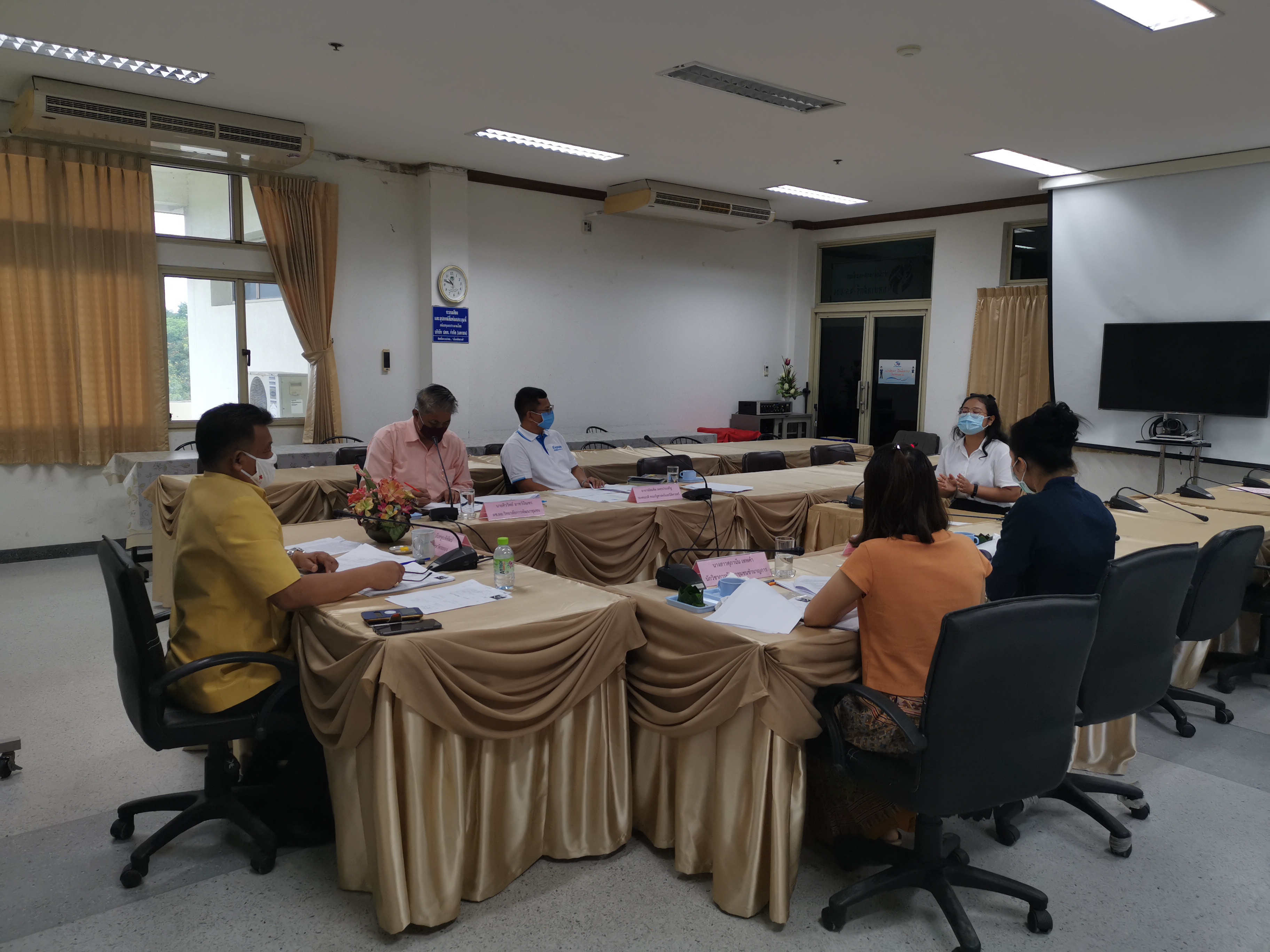 “พช.ระยอง” ดำเนินการสอบคัดเลือกเพื่อสรรหาบุคคลเป็นพนักงานจ้างเหมาบริการ ตำแหน่งบัณฑิตอาสา