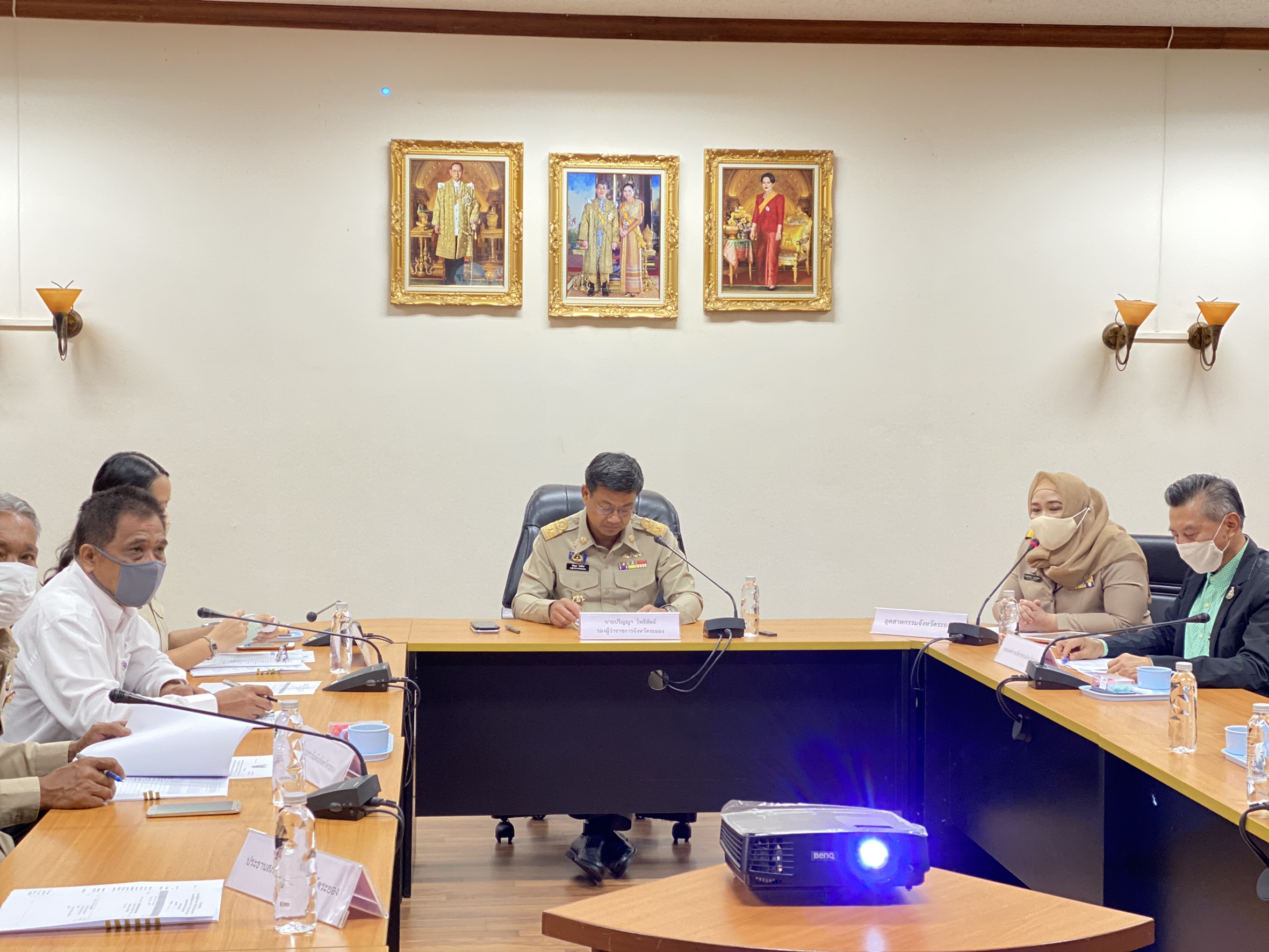 “พช.ระยอง”  ร่วมประชุมติดตามผลการดำเนินงานของเครือข่ายบริการ ภายใต้โครงการพัฒนาระบบสนับสนุน SMEs แบบบูรณาการในระดับท้องถิ่น (RISMEP)จังหวัดระยอง ครั้งที่1/2563