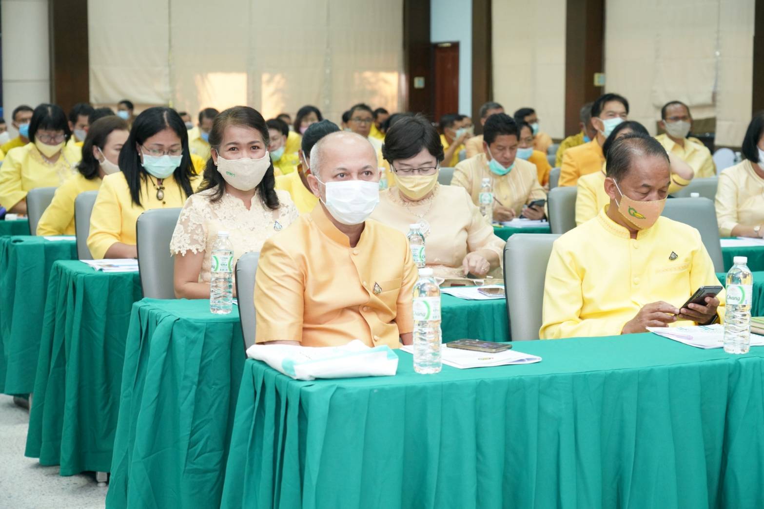 ระยอง ร่วมประชุมเตรียมความพร้อมขับเคลื่อนแผนงานโครงการที่มีวัตถุประสงค์เพื่อฟื้นฟูเศรษฐกิจและสังคมที่ได้รับผลกระทบจาก COVID-19