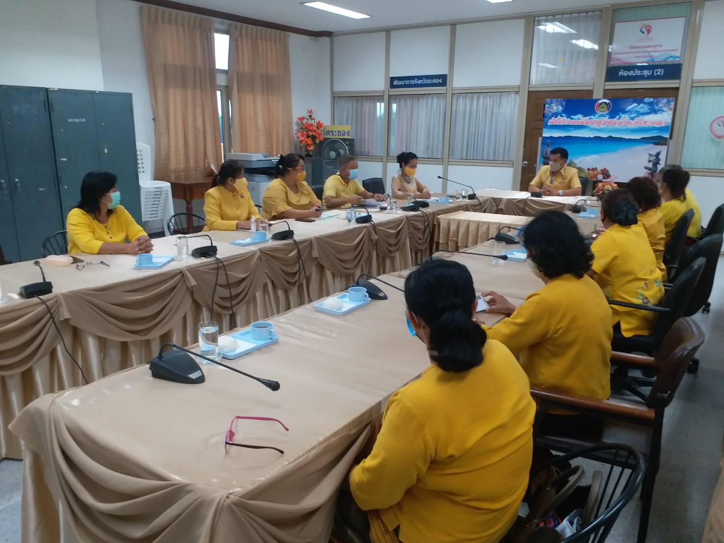 ?? “พช. ระยอง”   ร่วมประชุมคณะกรรมการพัฒนาสตรีจังหวัดระยอง (กพส.จ.ระยอง) ??