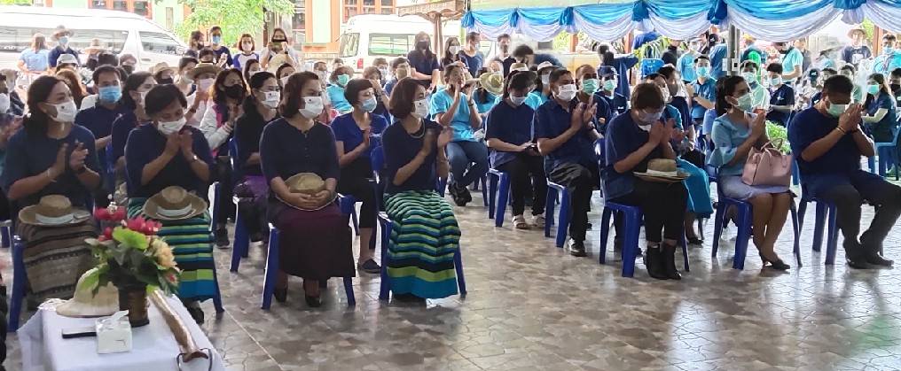 พช.ระยอง ร่วมอนุรักษ์แปลงนาผืนสุดท้ายใจกลางเมืองอุตสาหกรรม